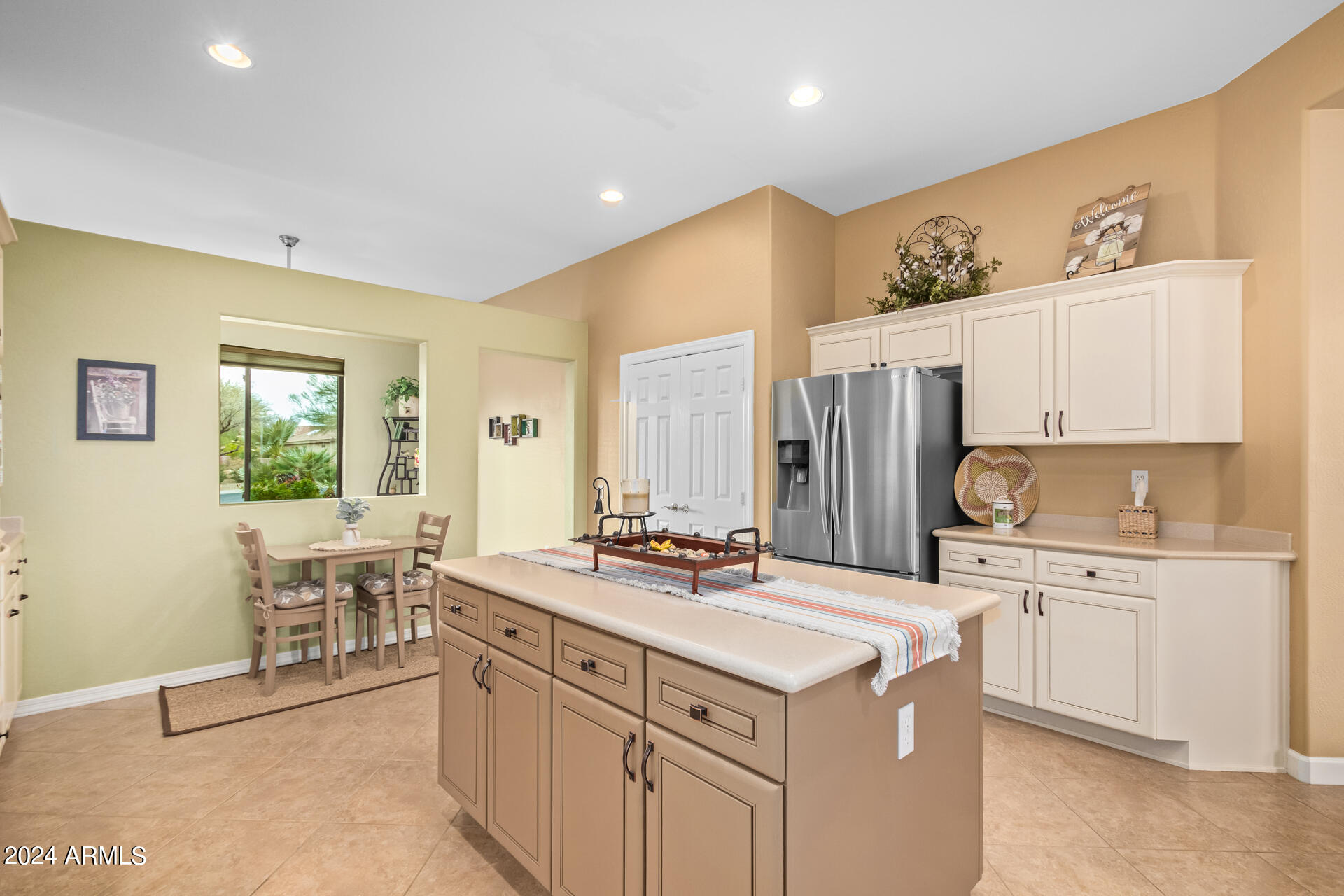 15226 W SIERRA VISTA Drive