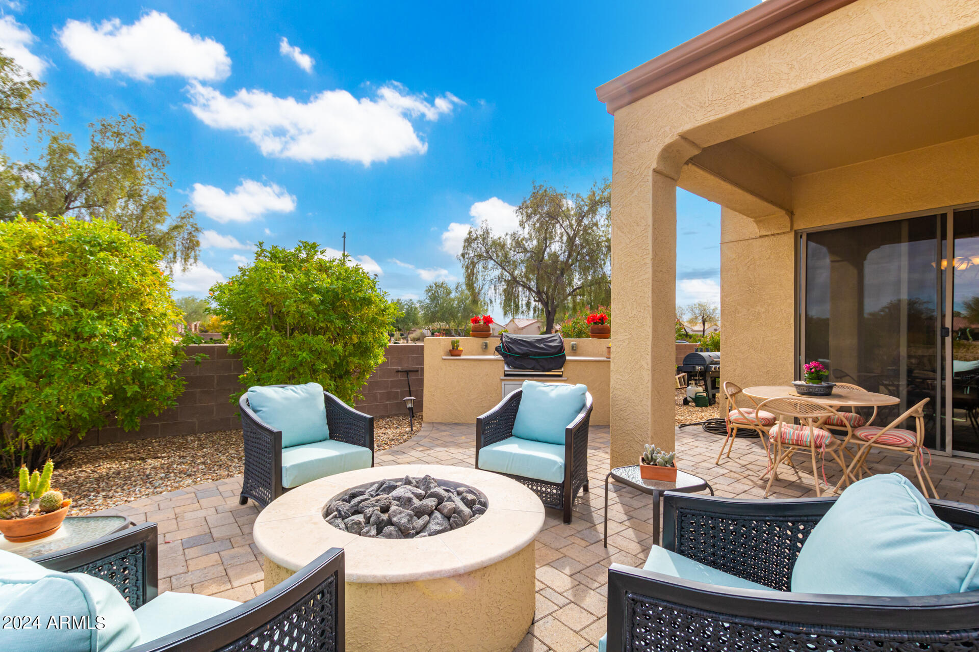 15226 W SIERRA VISTA Drive