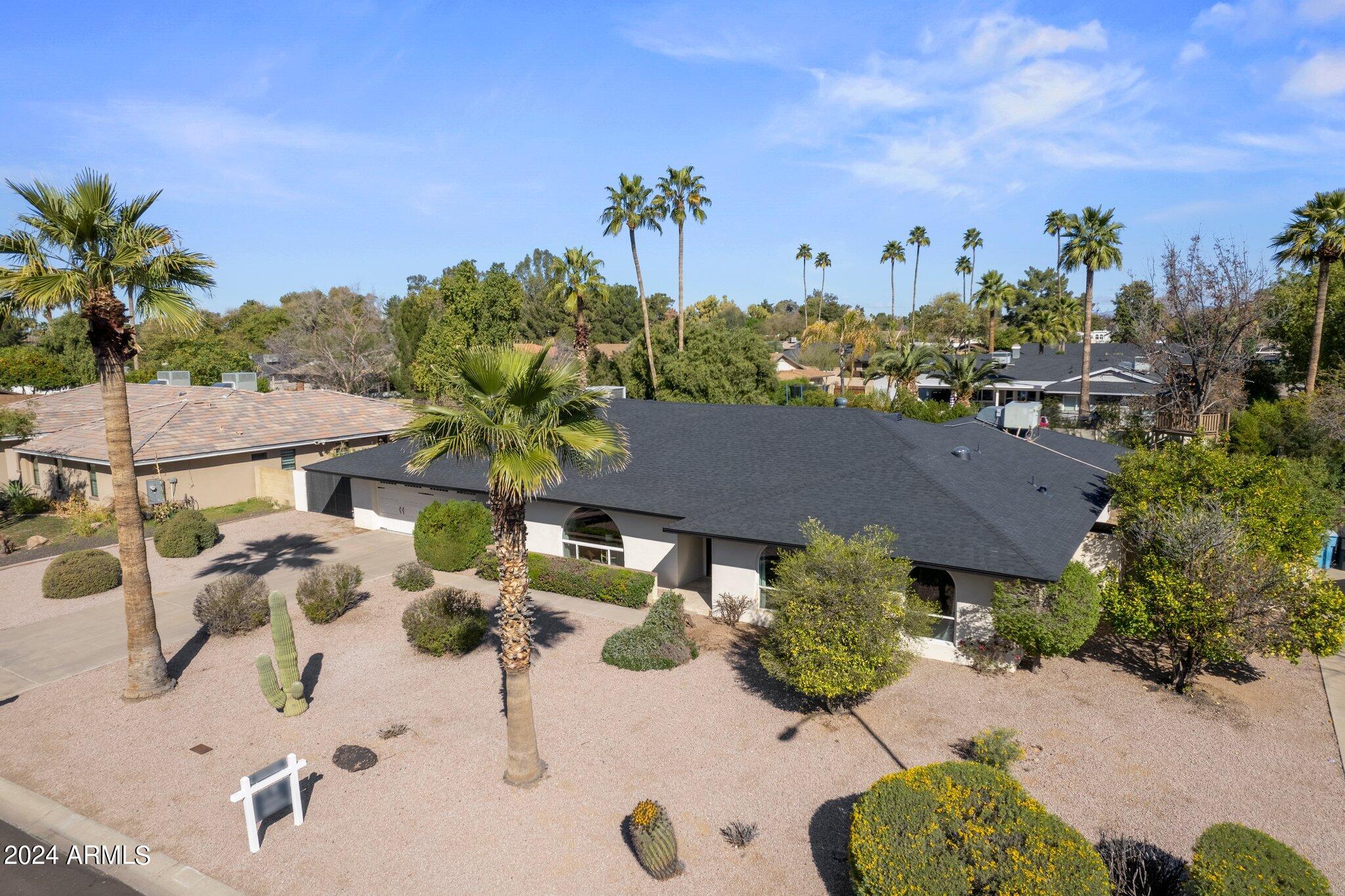 5430 E WINDROSE Drive