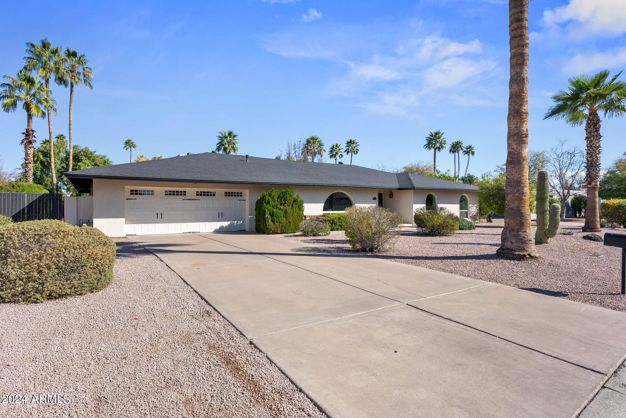 5430 E WINDROSE Drive