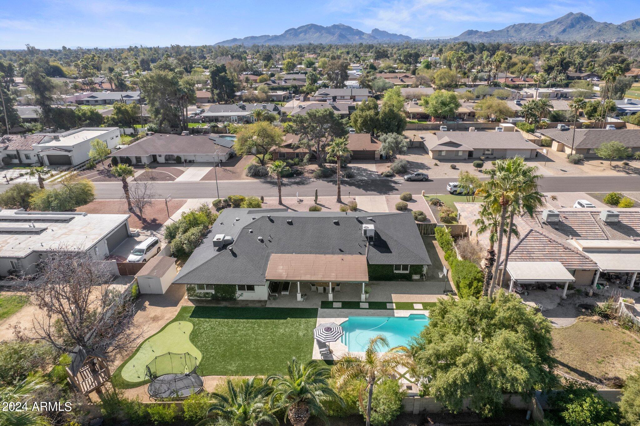 5430 E WINDROSE Drive