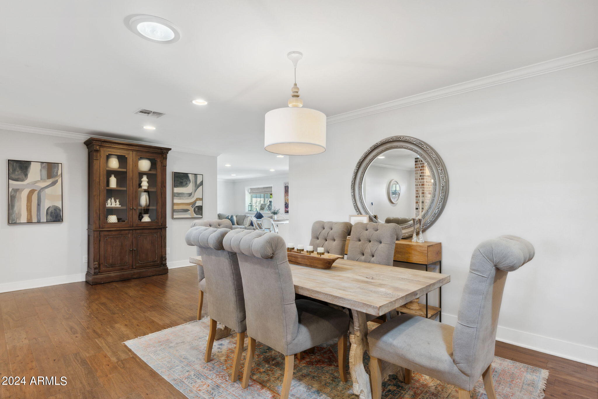 4049 E CLARENDON Avenue