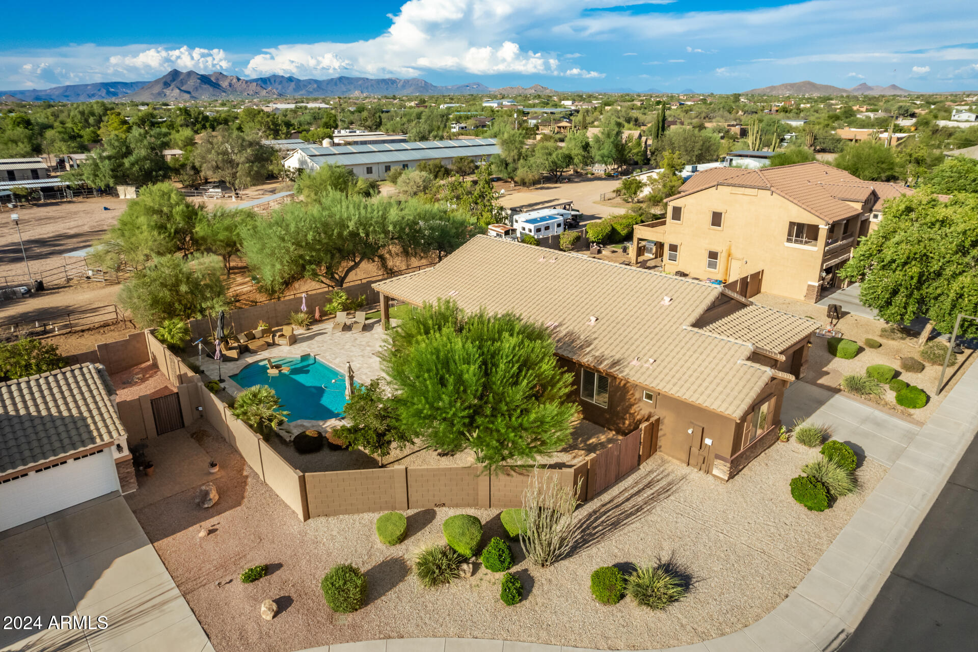 5222 E Cordia Lane