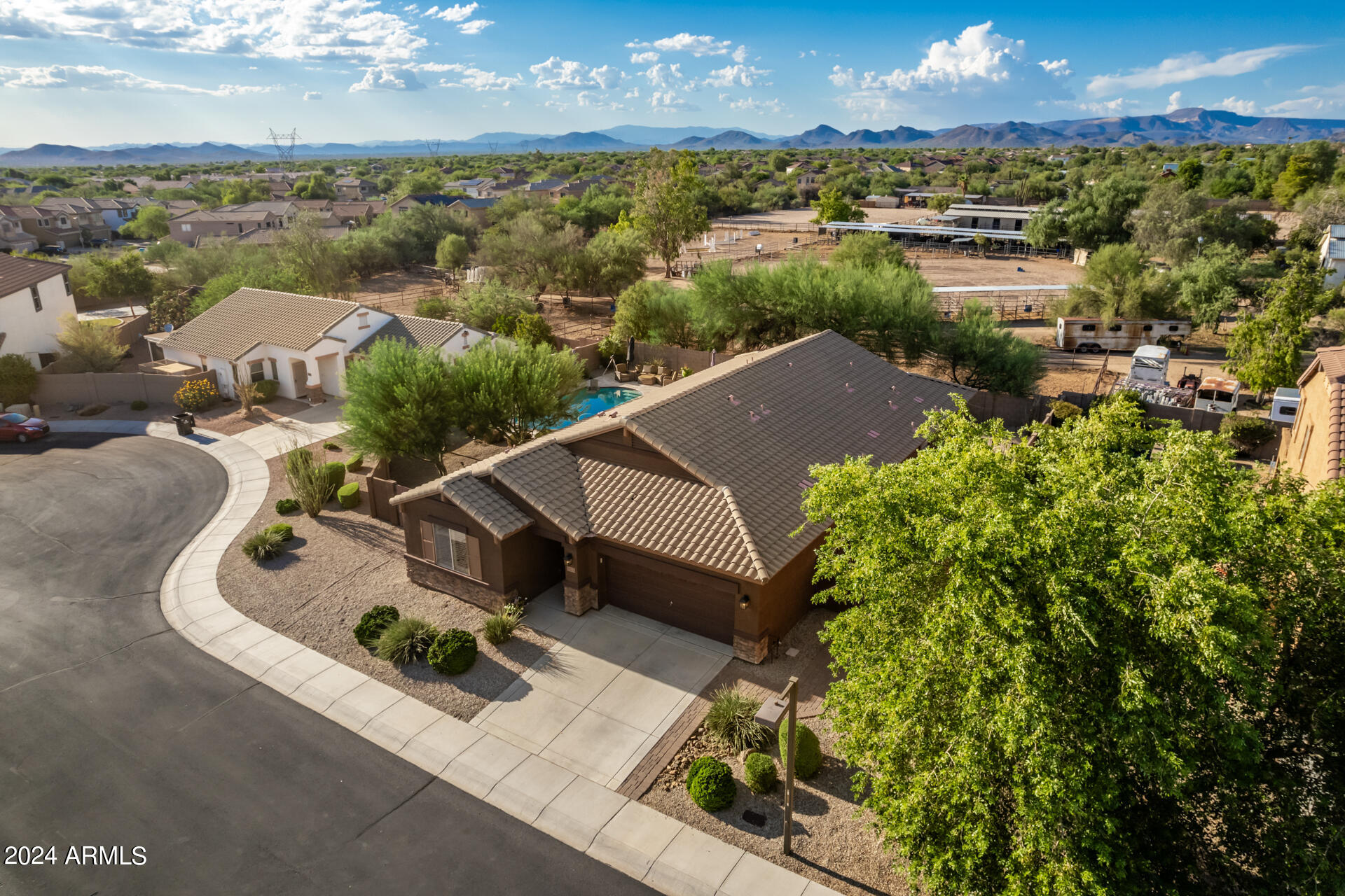 5222 E Cordia Lane