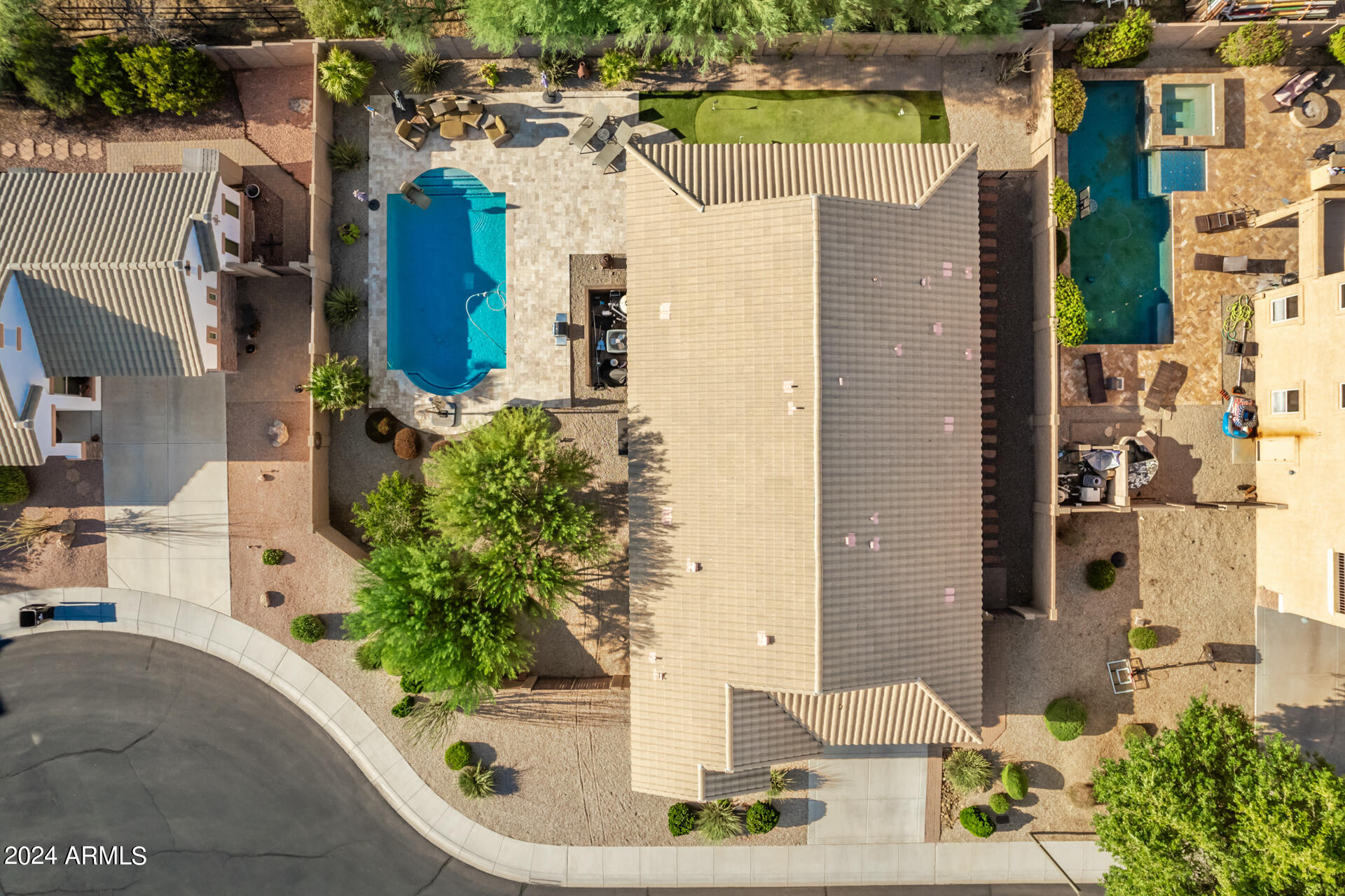 5222 E Cordia Lane