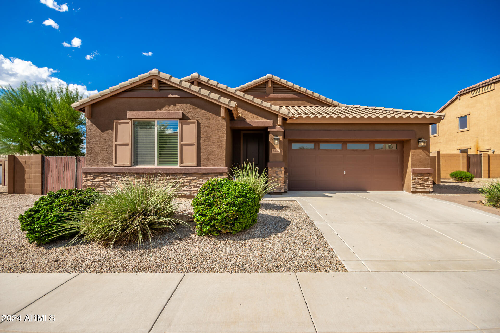 5222 E Cordia Lane