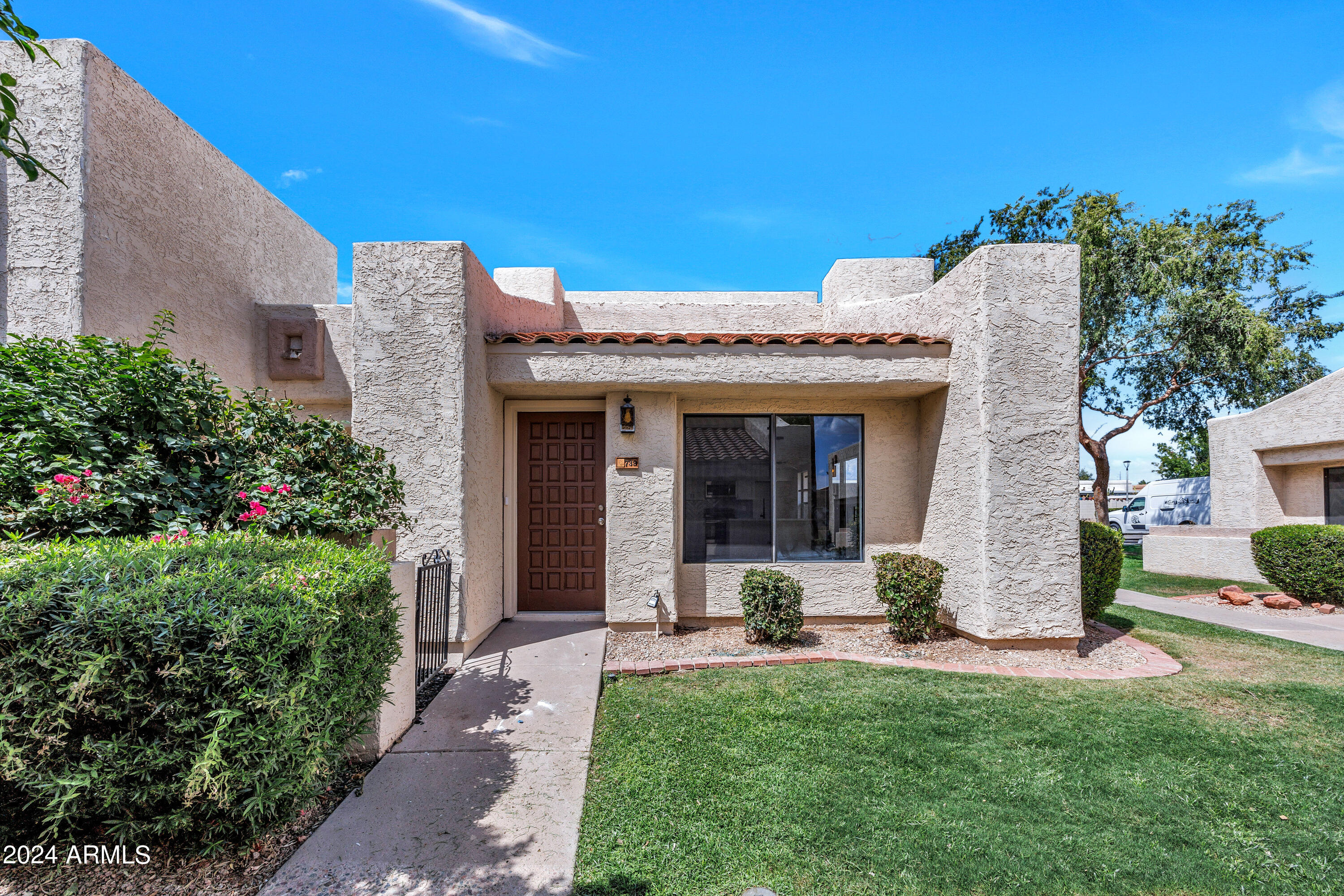 739 E LOLA Drive