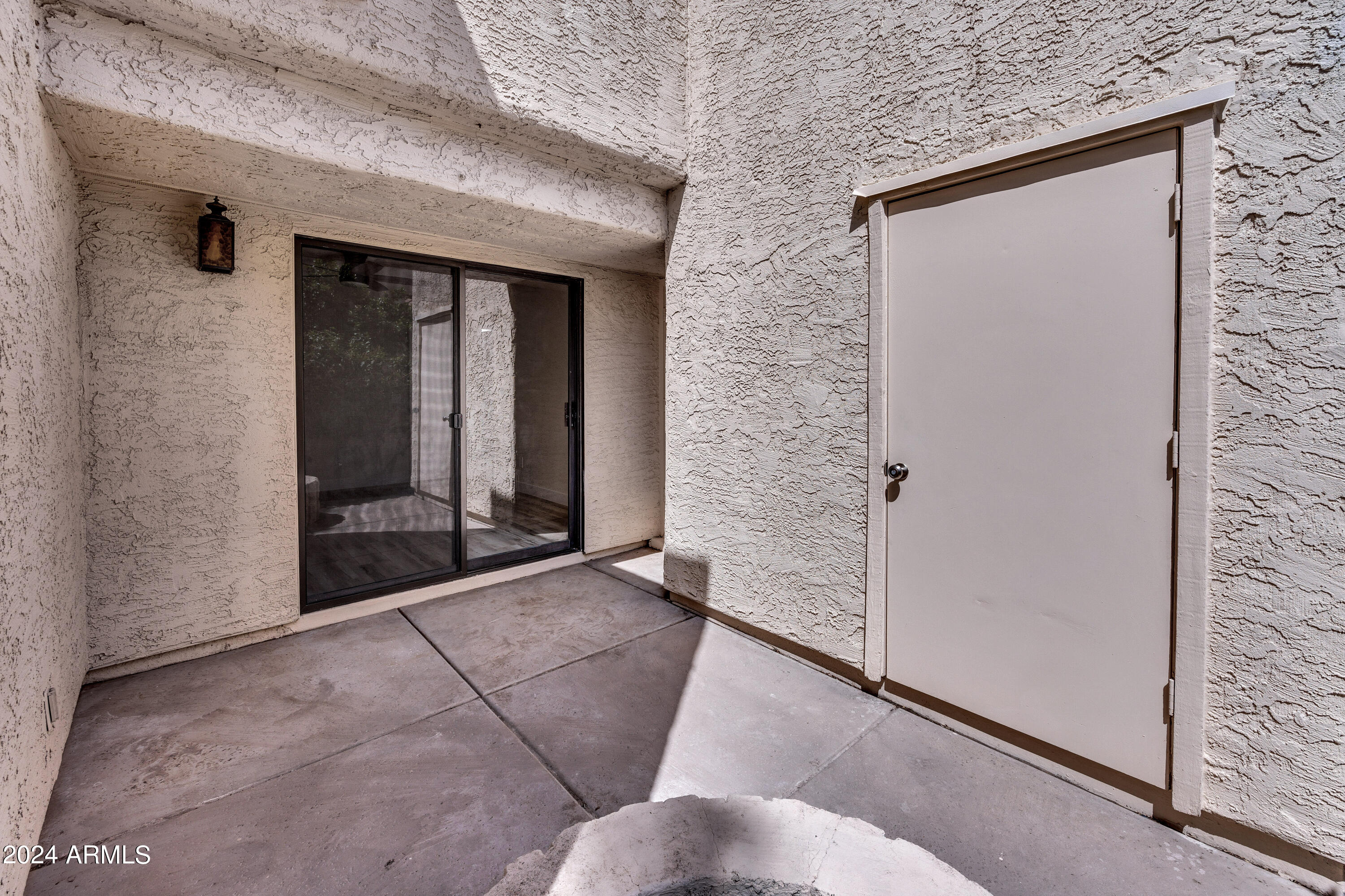739 E LOLA Drive