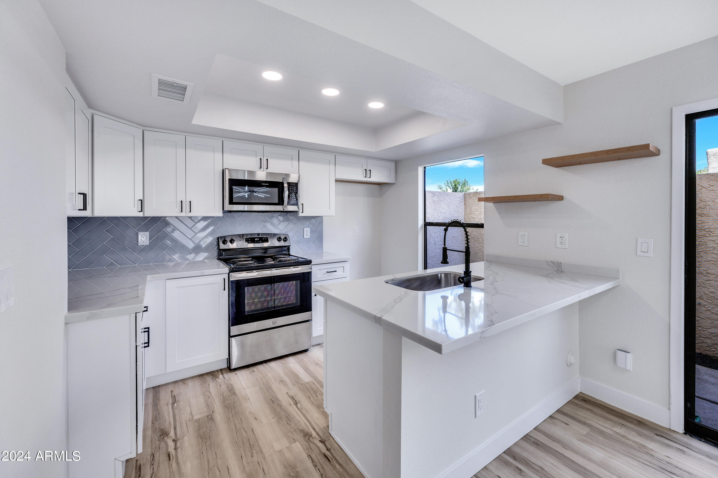 739 E LOLA Drive