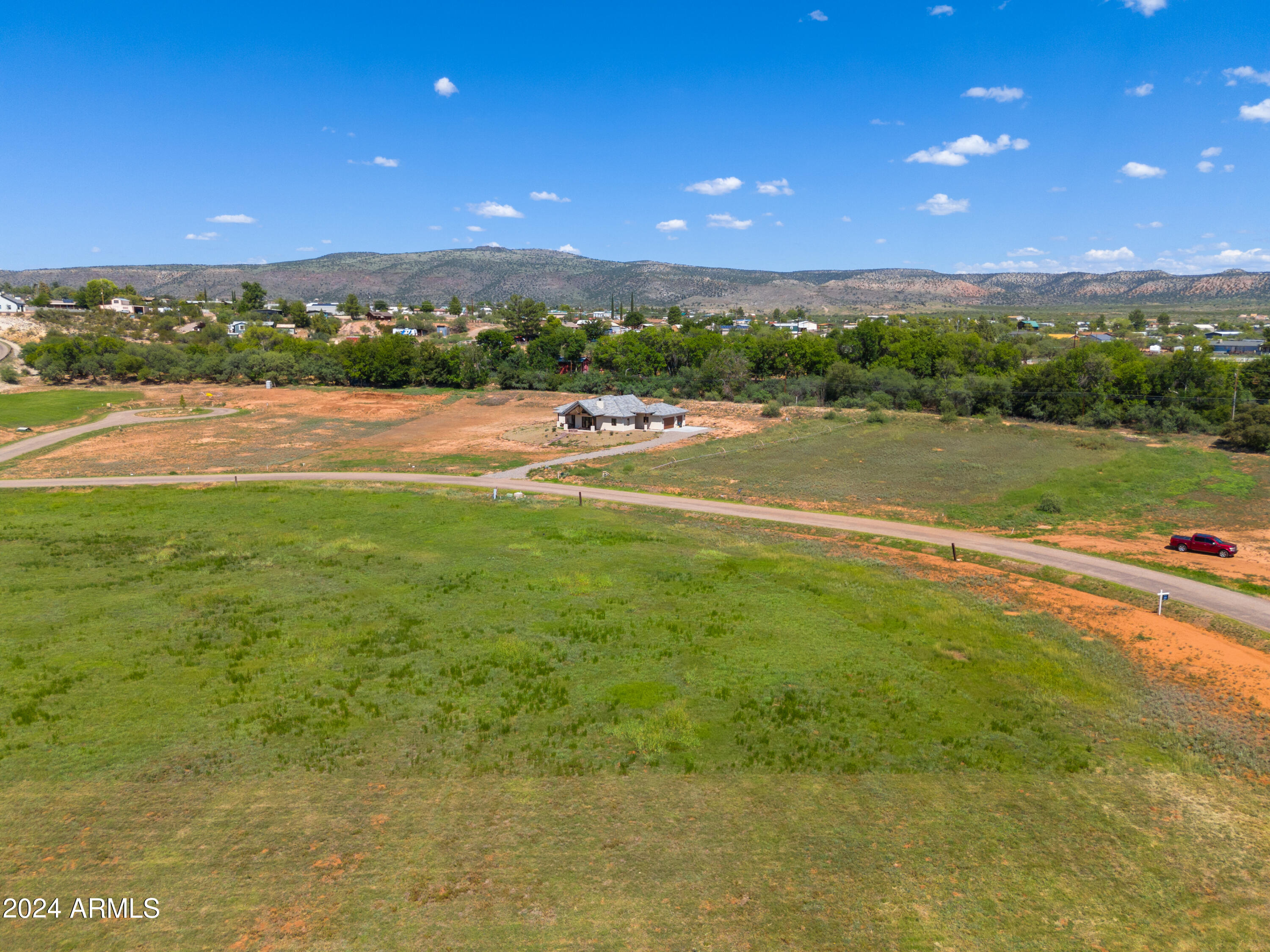 325 S BONITO RANCH Loop 24