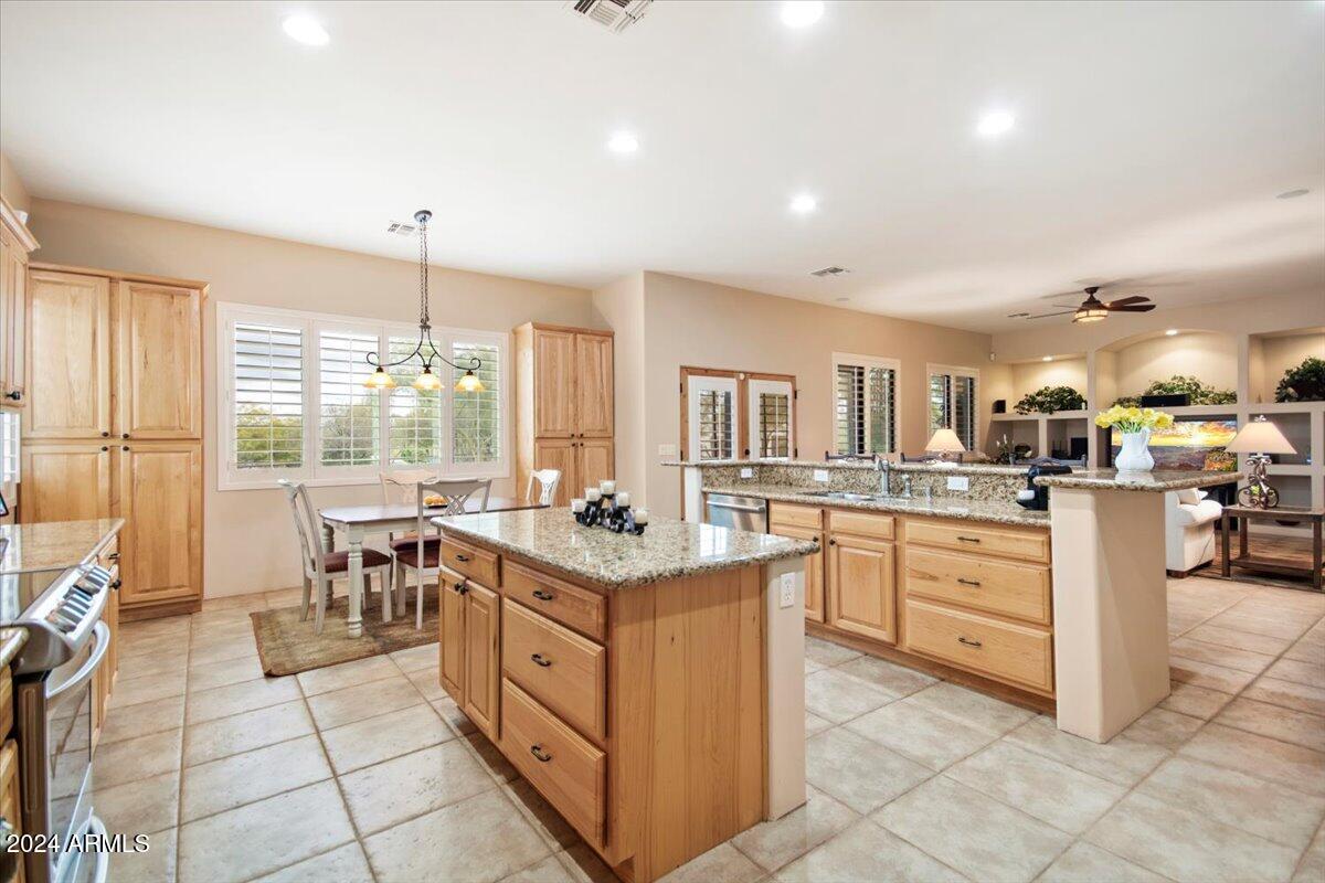 14428 E MONUMENT Drive