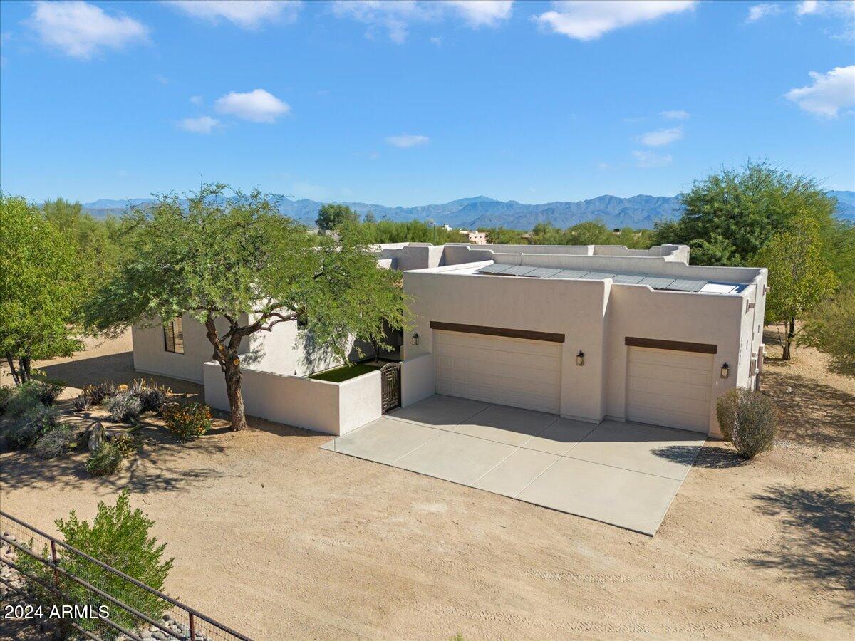 14428 E MONUMENT Drive