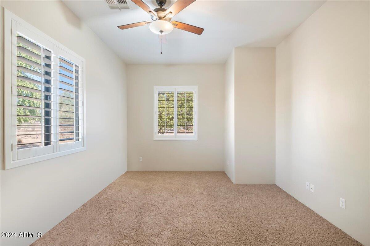 14428 E MONUMENT Drive