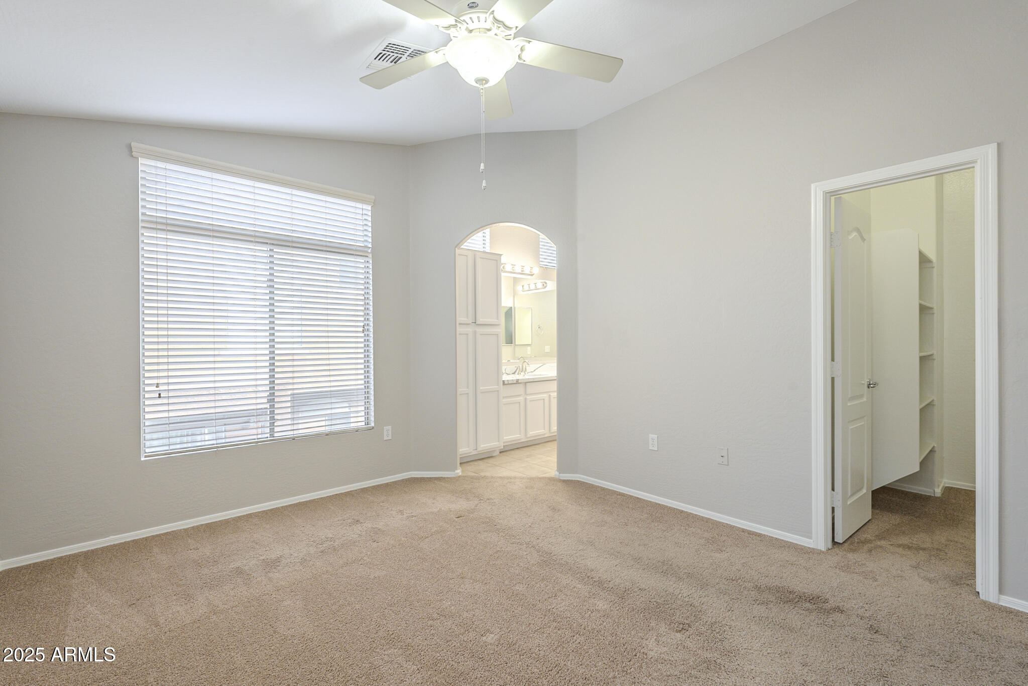 2250 E DEER VALLEY Road 48