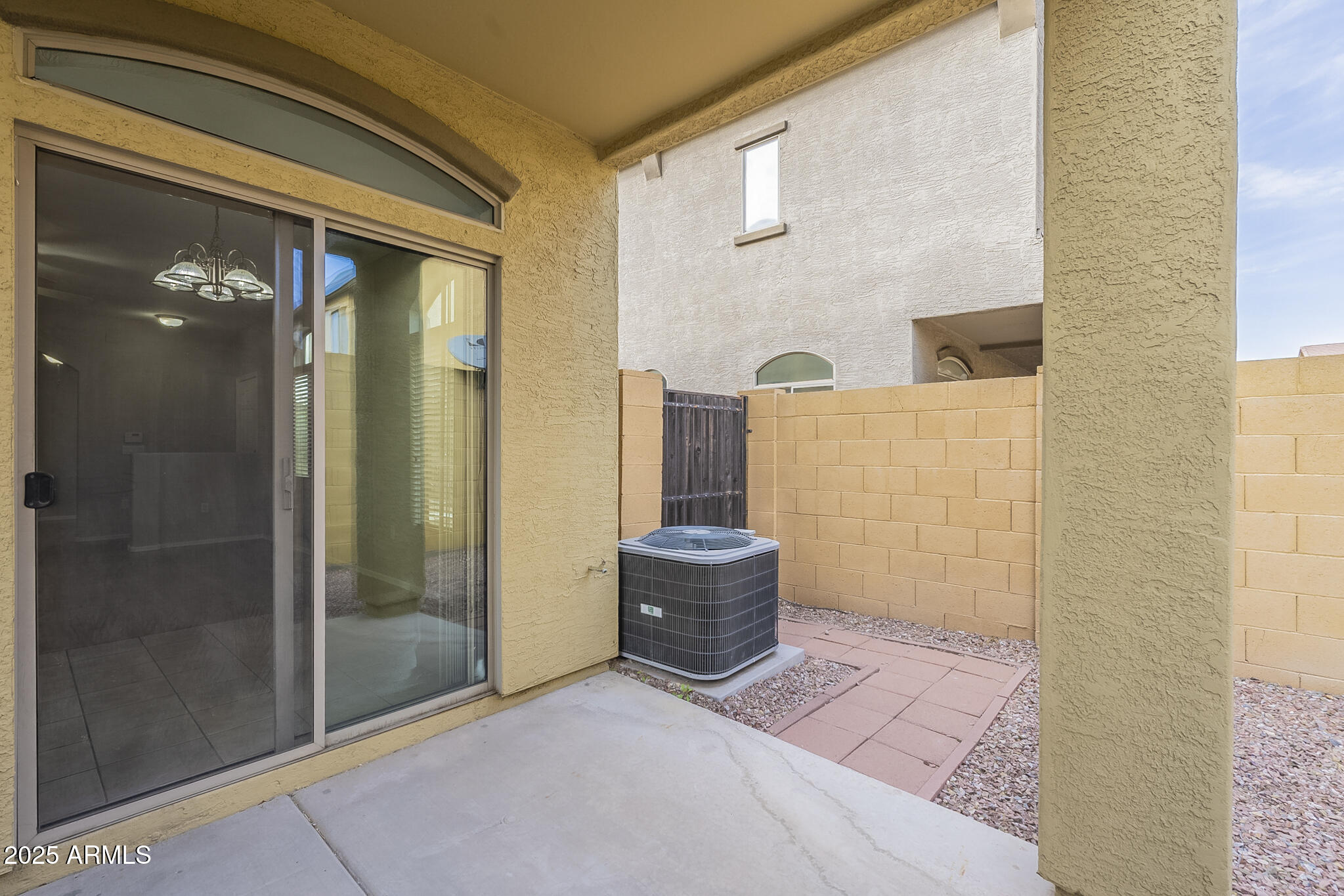 2250 E DEER VALLEY Road 48