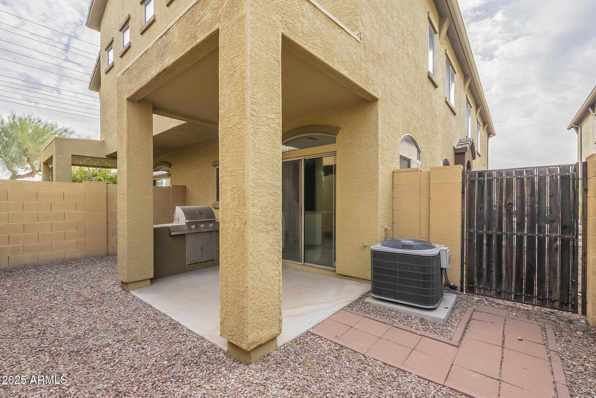 2250 E DEER VALLEY Road 48