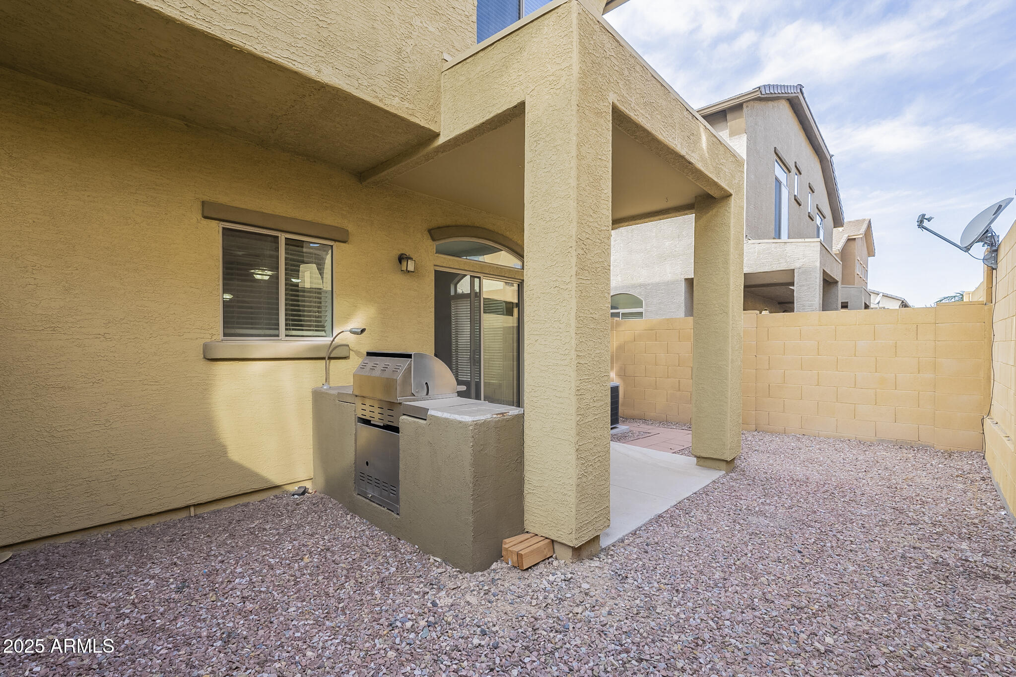 2250 E DEER VALLEY Road 48