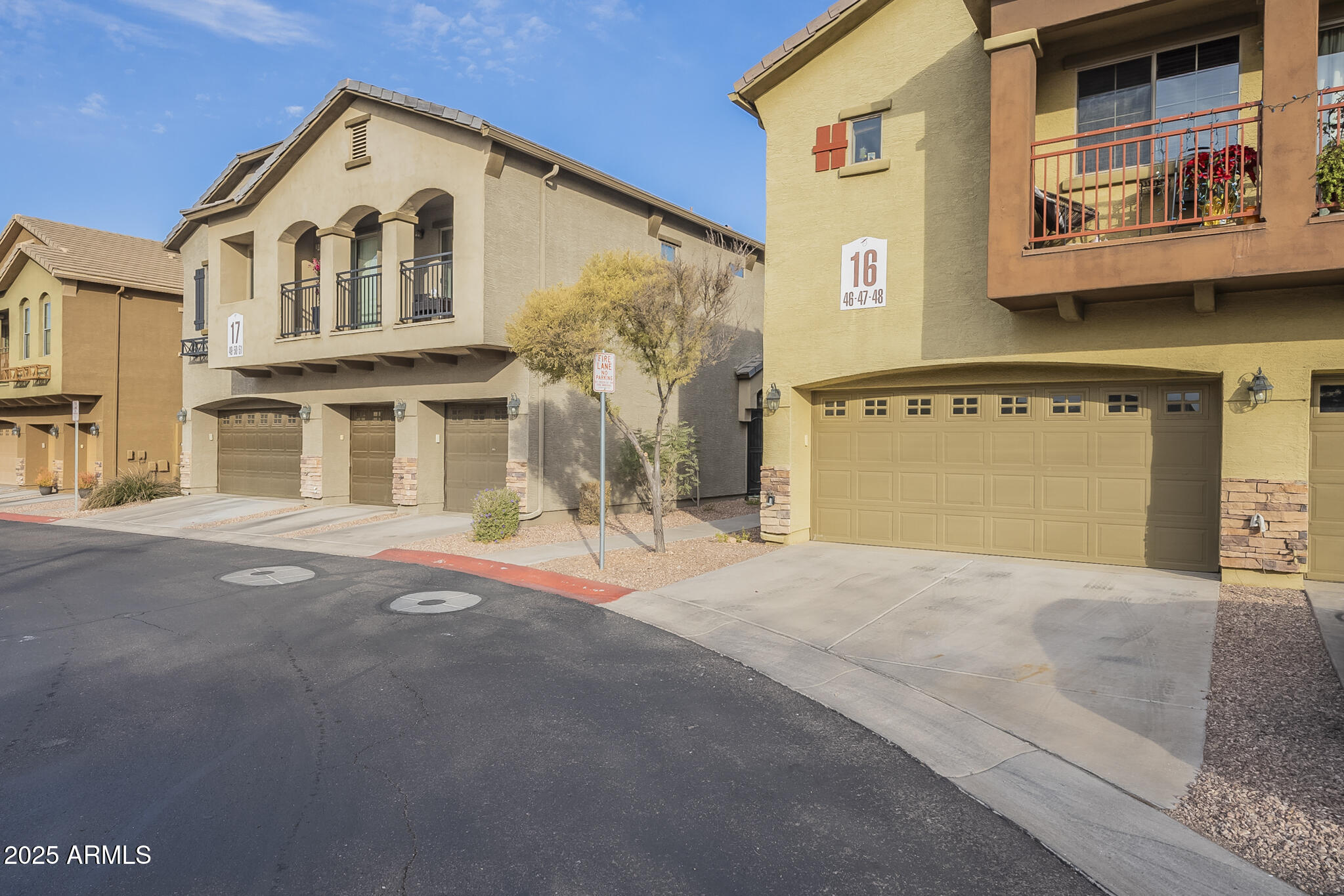 2250 E DEER VALLEY Road 48