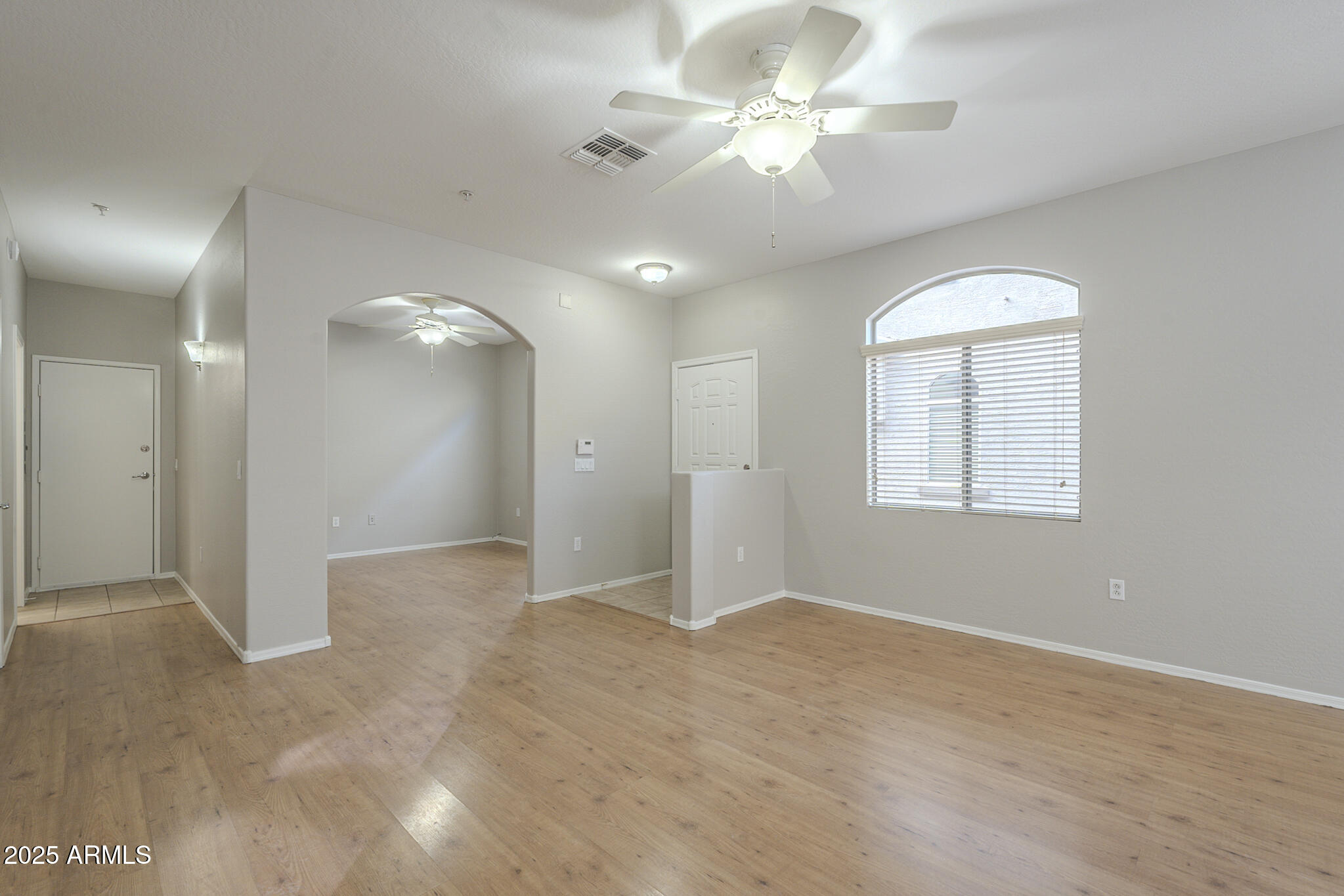 2250 E DEER VALLEY Road 48
