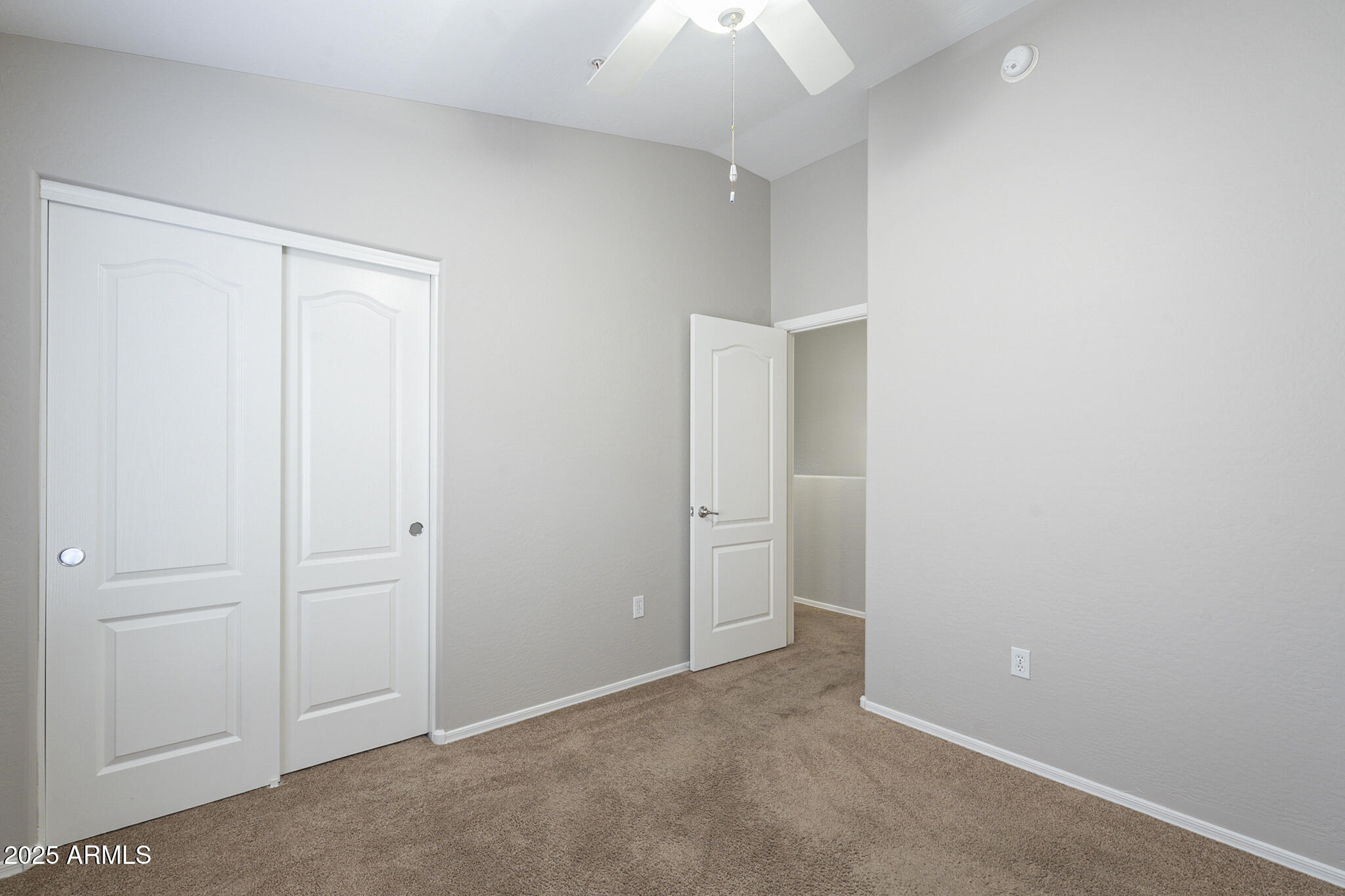 2250 E DEER VALLEY Road 48