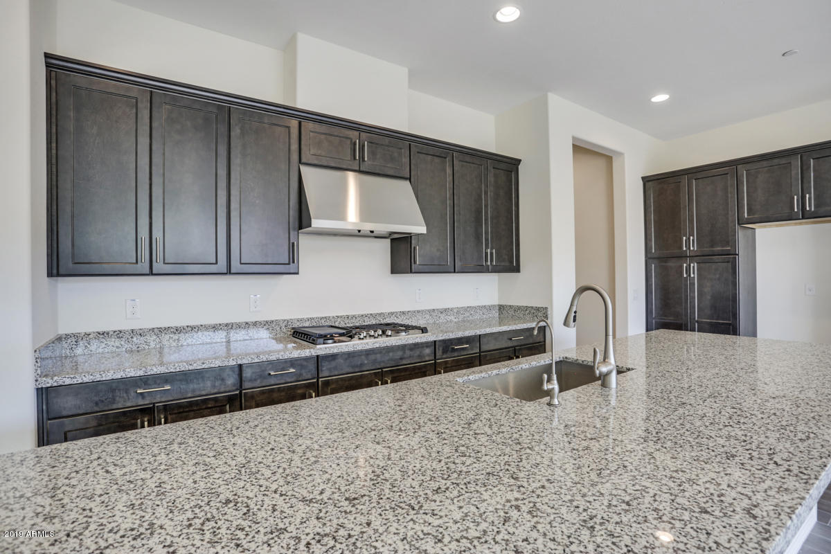 7351 E CASITAS DEL RIO Drive