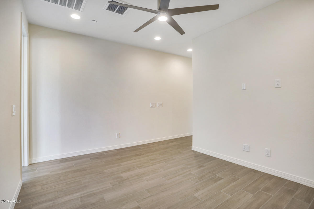 7351 E CASITAS DEL RIO Drive