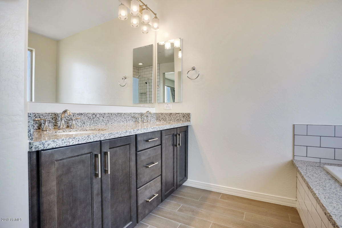7351 E CASITAS DEL RIO Drive