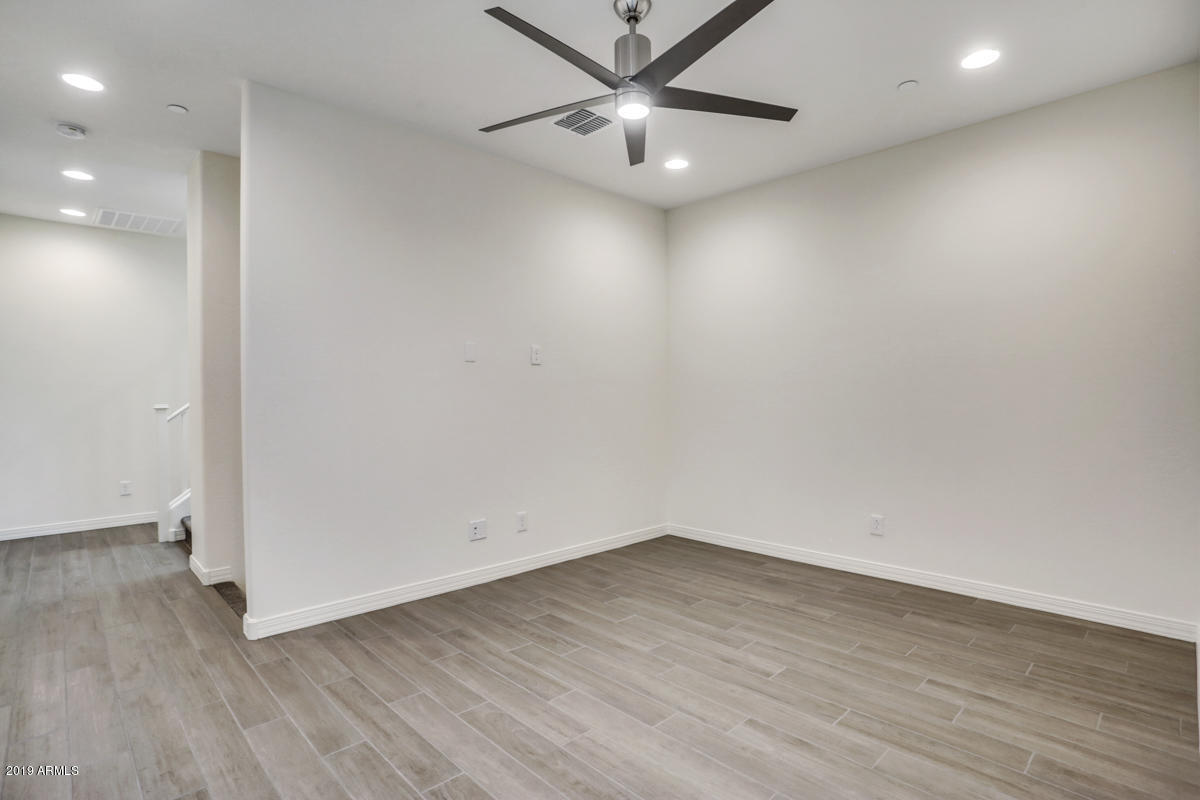 7351 E CASITAS DEL RIO Drive