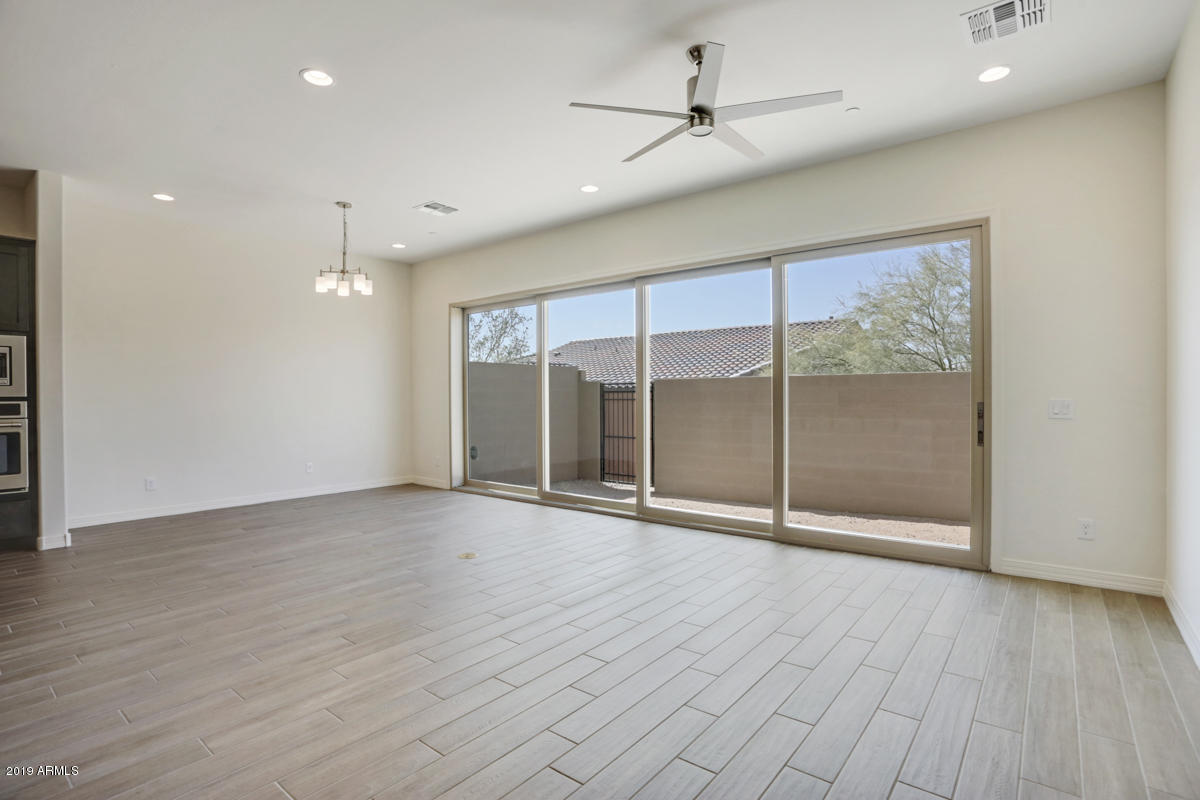 7351 E CASITAS DEL RIO Drive