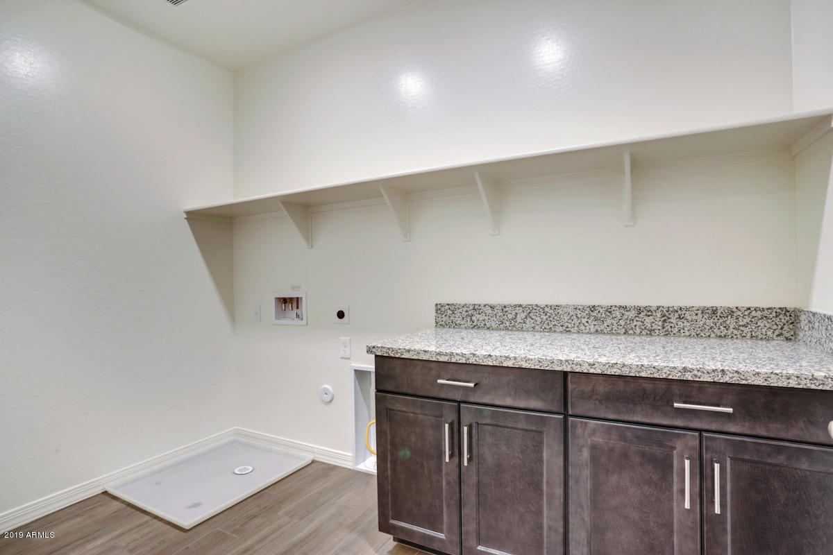 7351 E CASITAS DEL RIO Drive