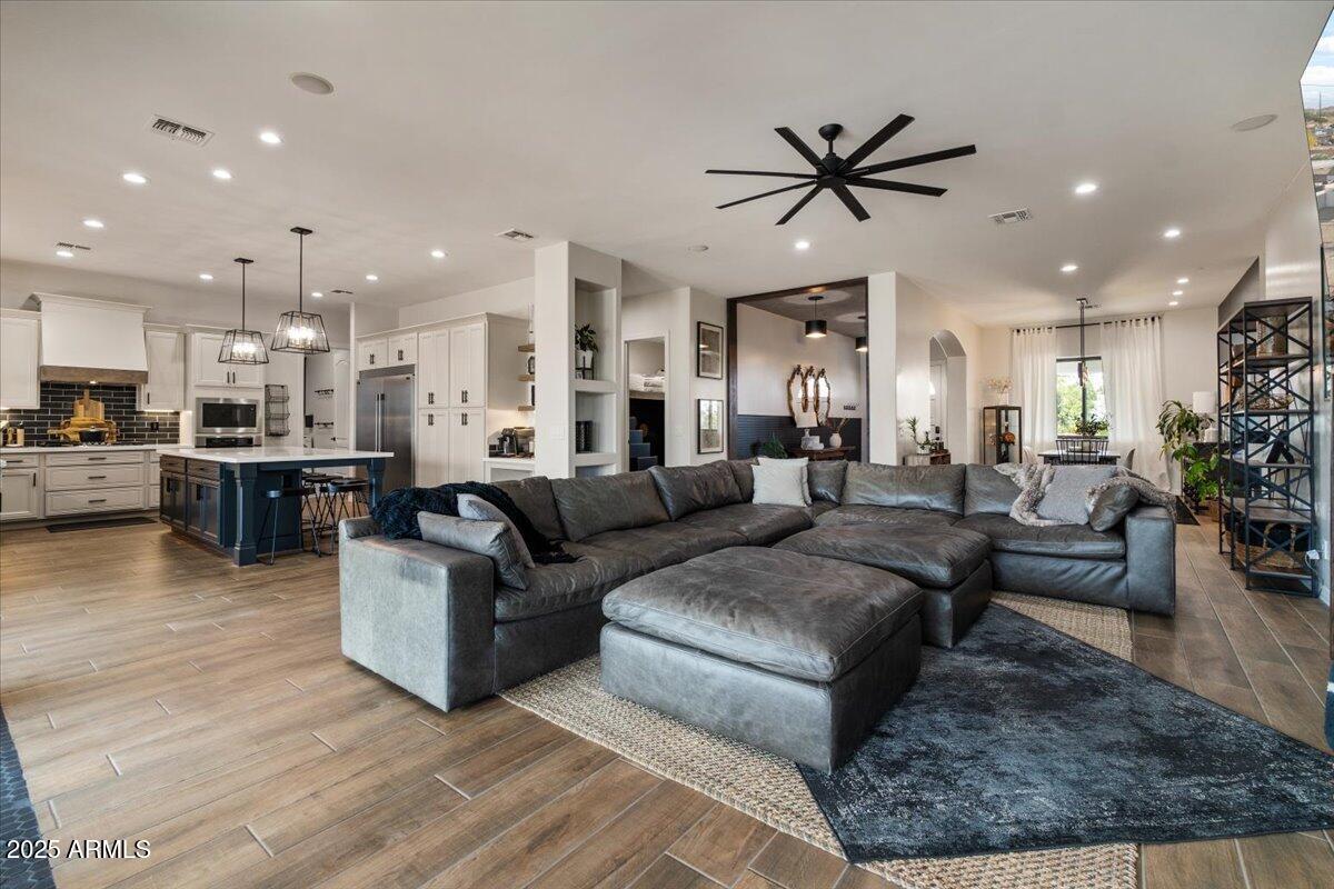 20715 E WATFORD Drive