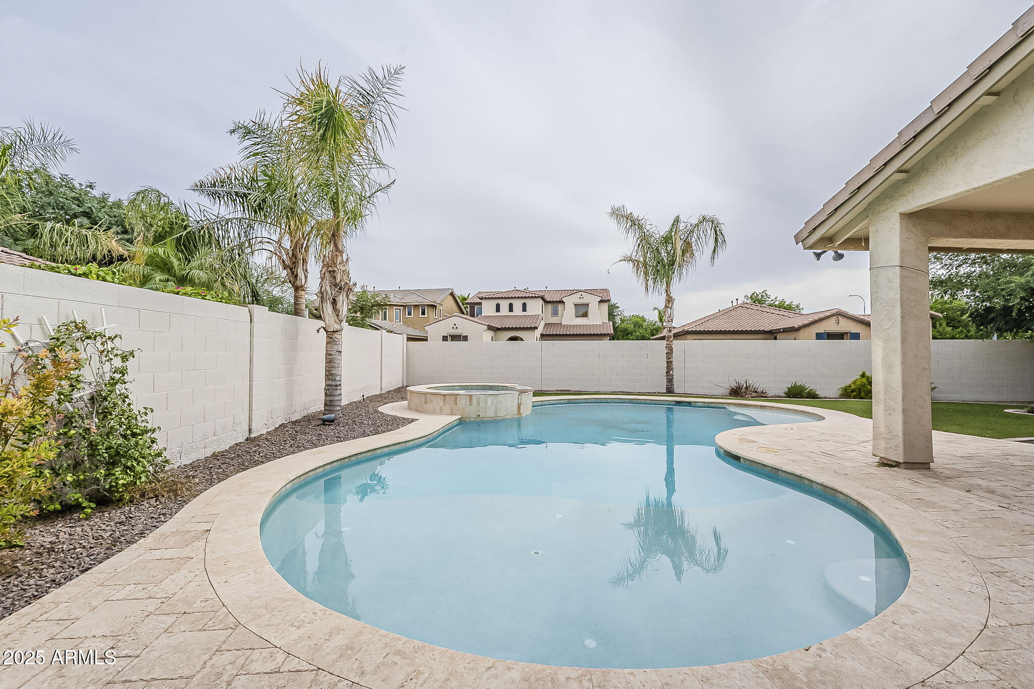 4067 S WHITE Drive