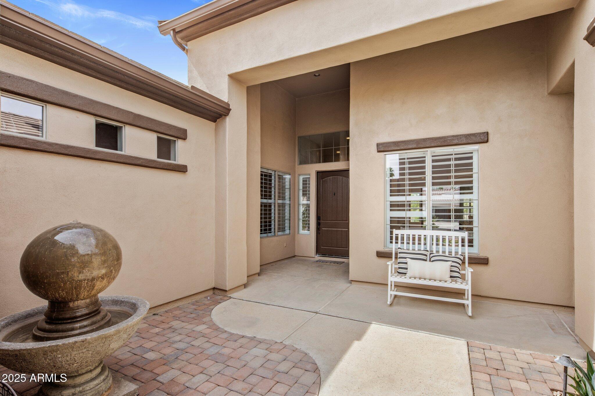 654 E COUNTY DOWN Drive