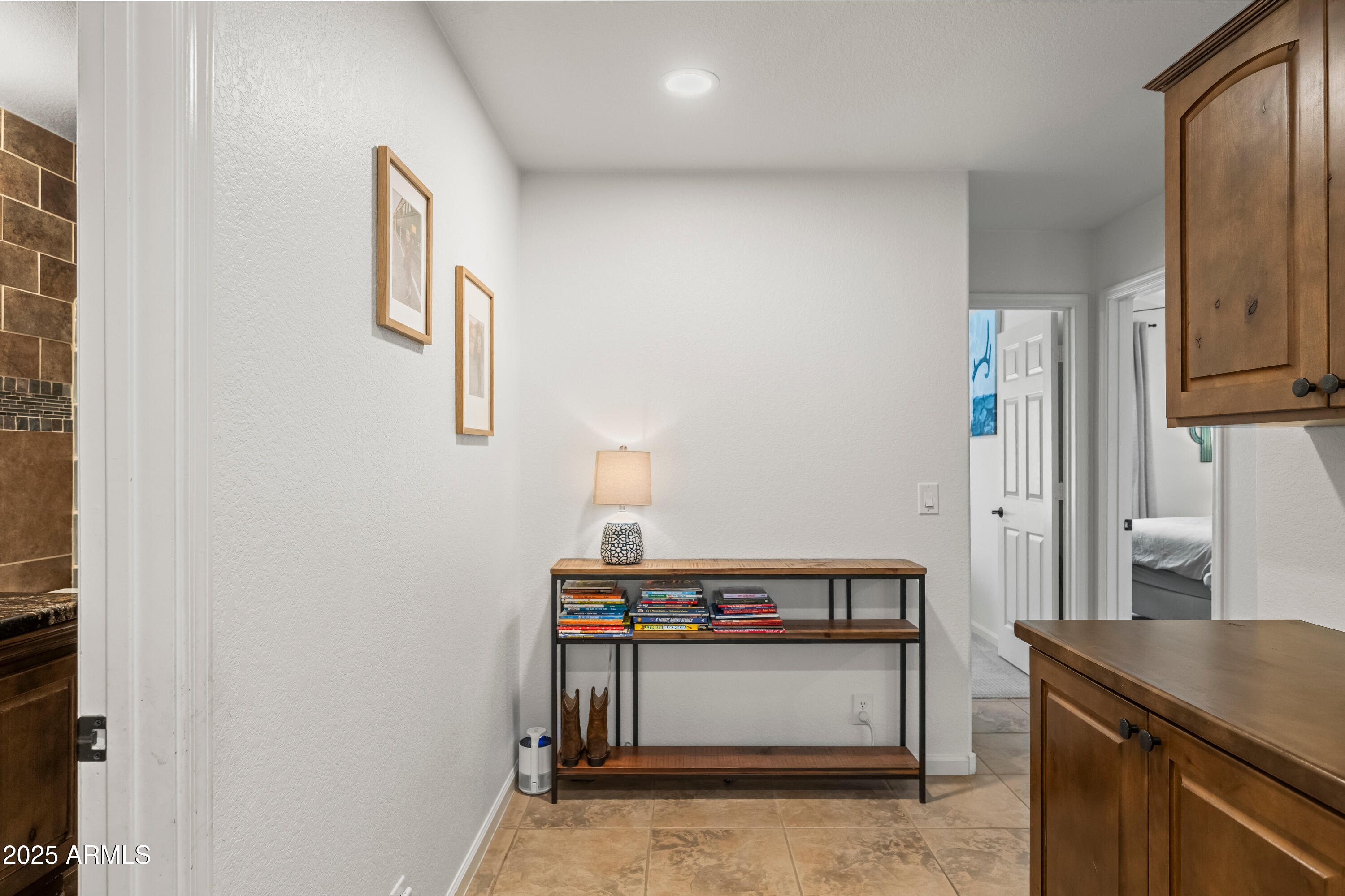 4507 E DUANE Lane
