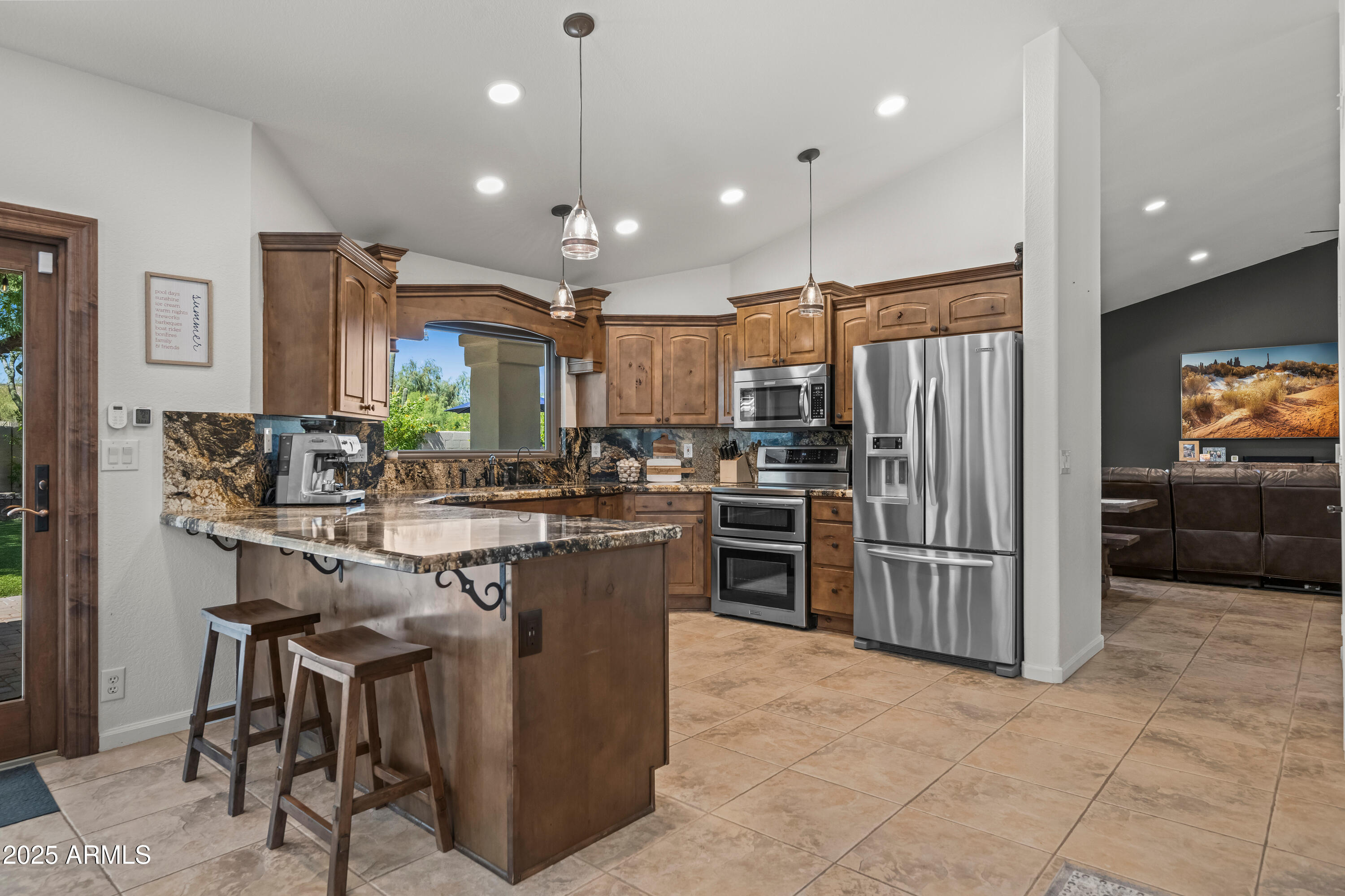4507 E DUANE Lane