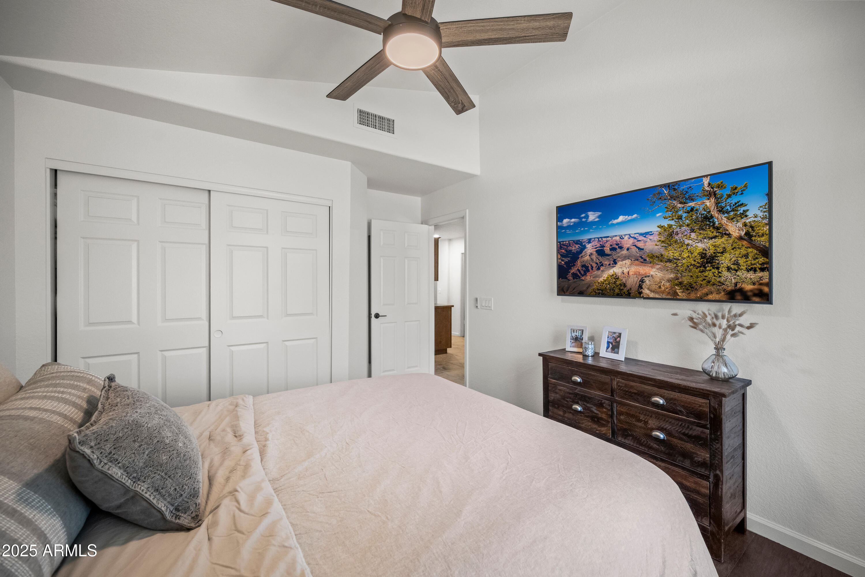 4507 E DUANE Lane