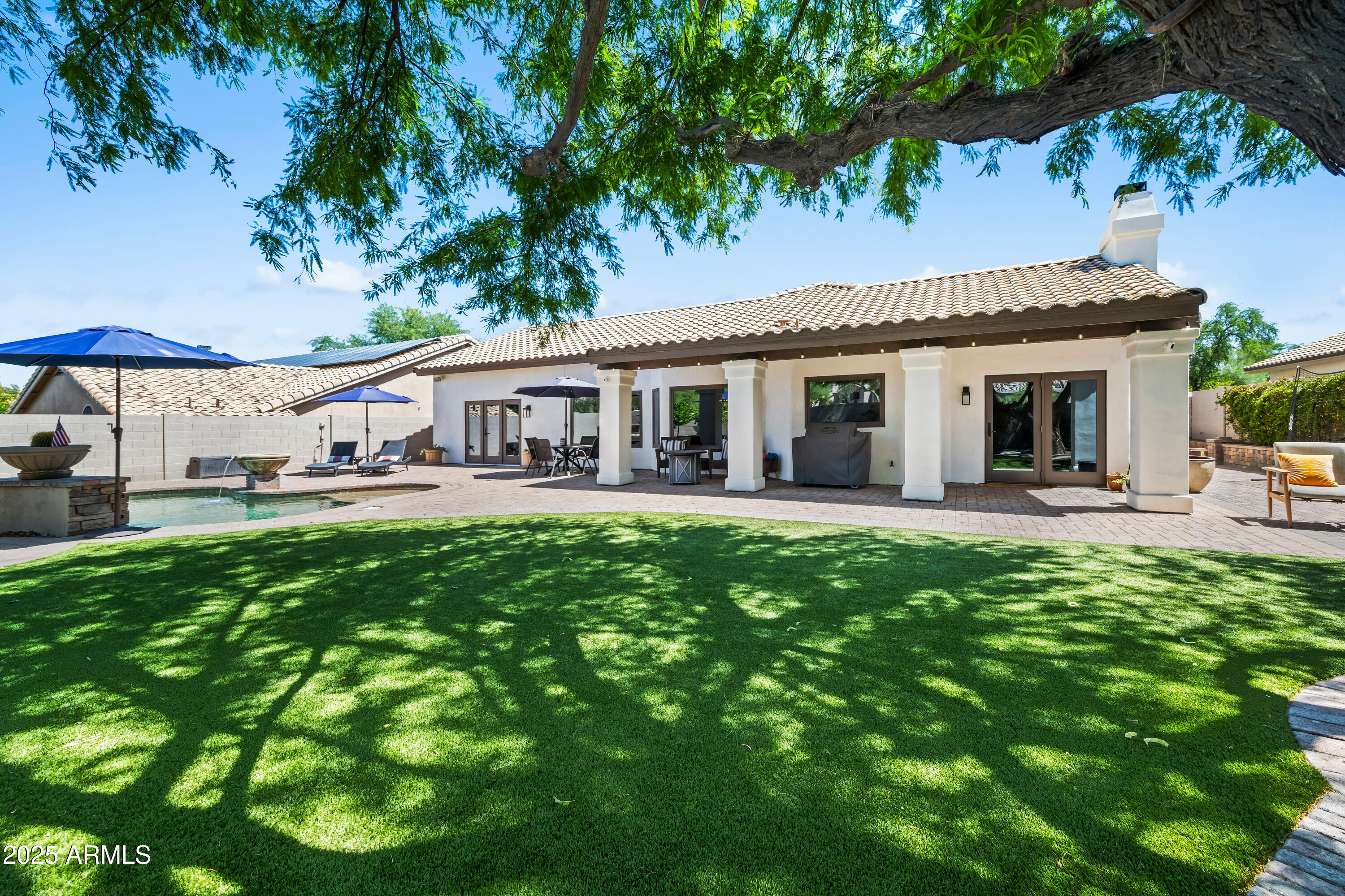 4507 E DUANE Lane