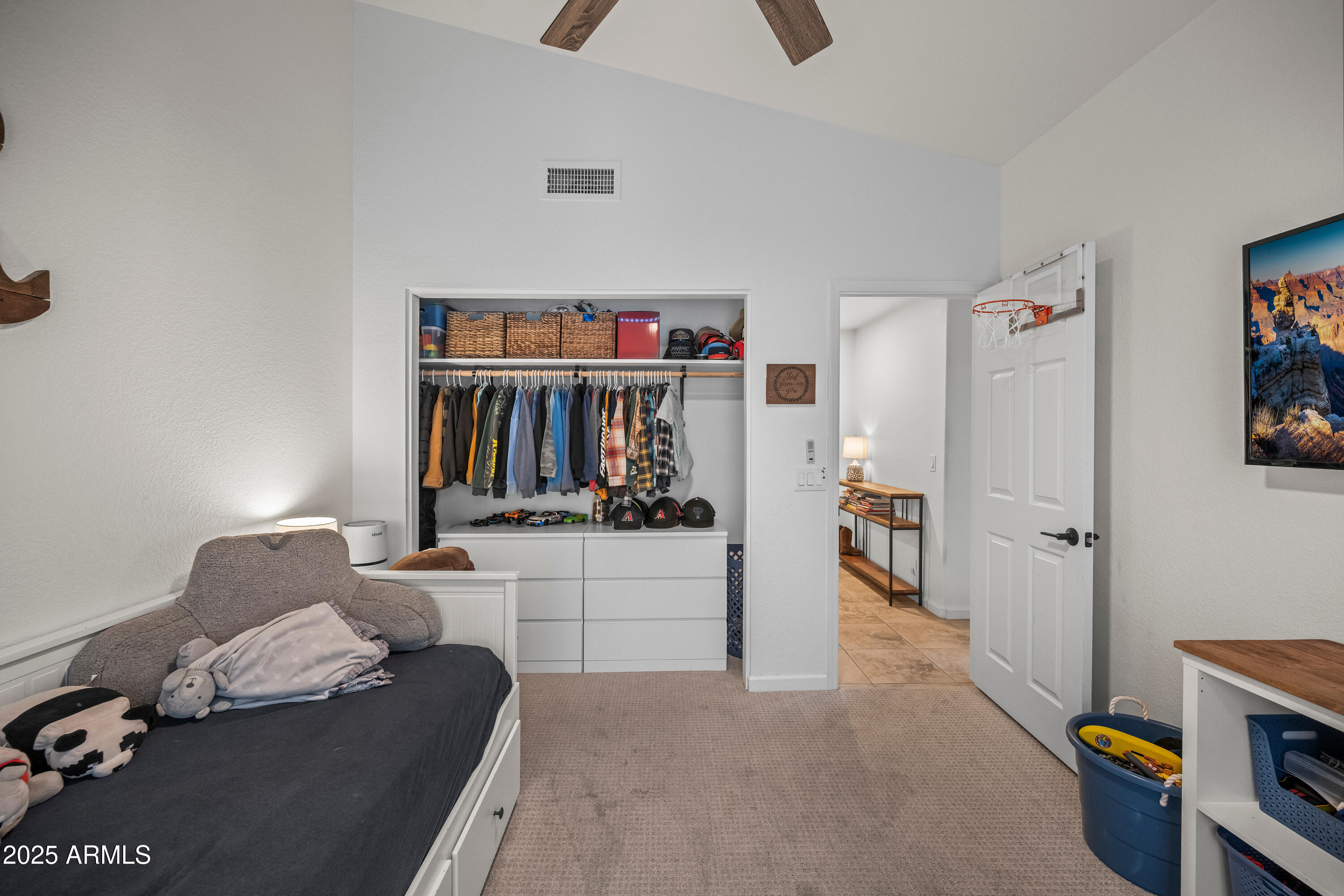 4507 E DUANE Lane