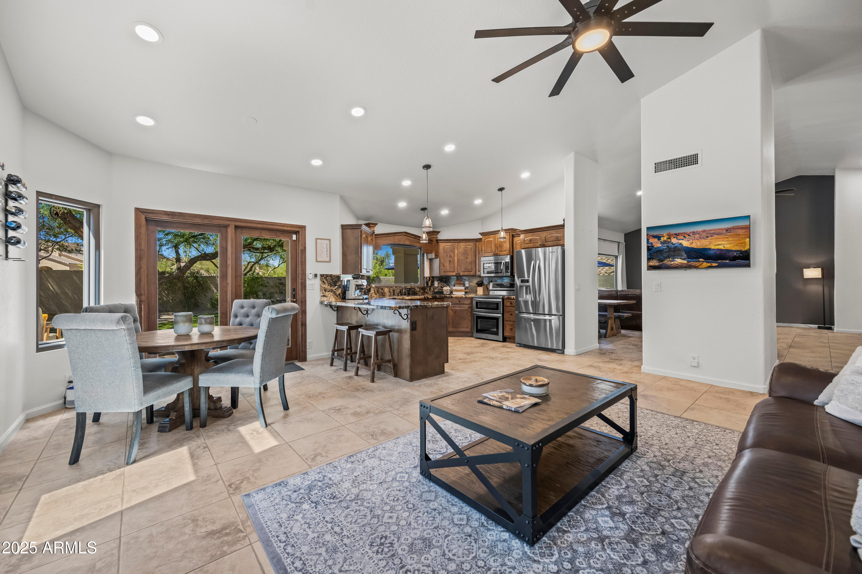 4507 E DUANE Lane