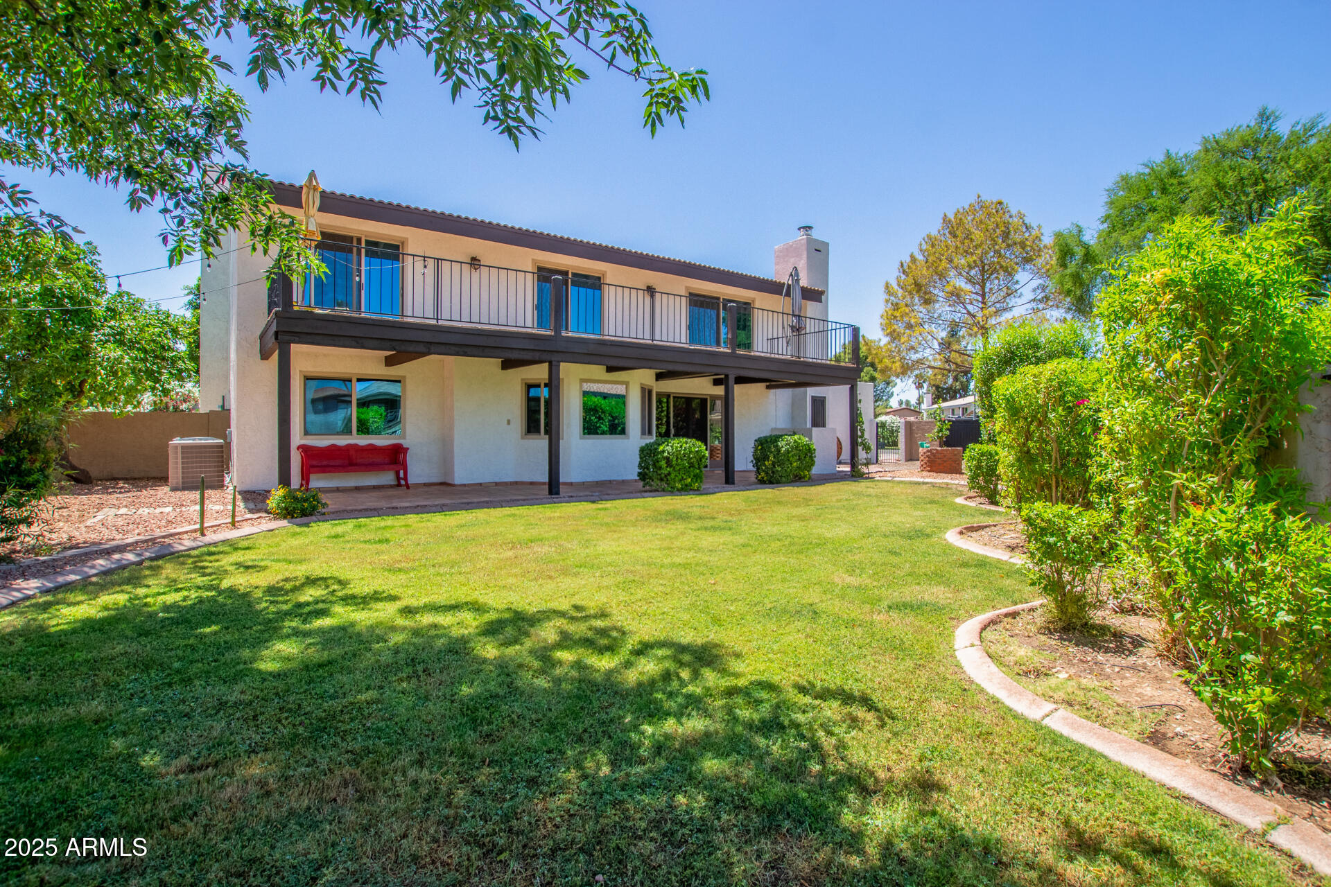 5617 S PIRATES COVE Road