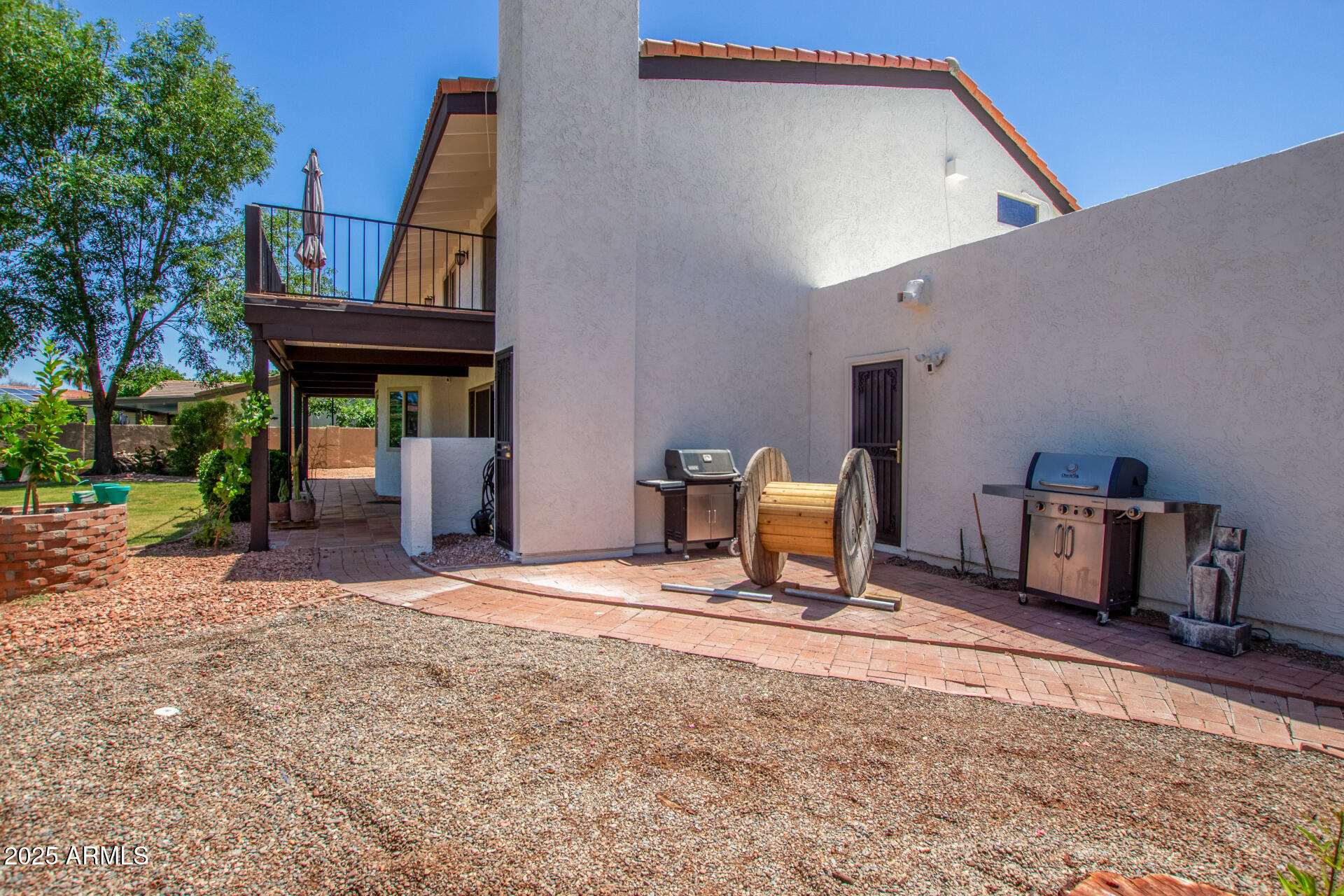 5617 S PIRATES COVE Road