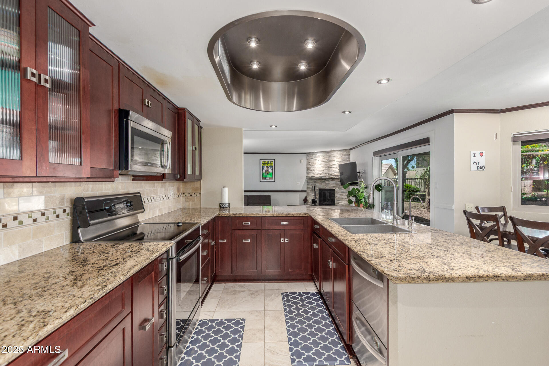 5617 S PIRATES COVE Road