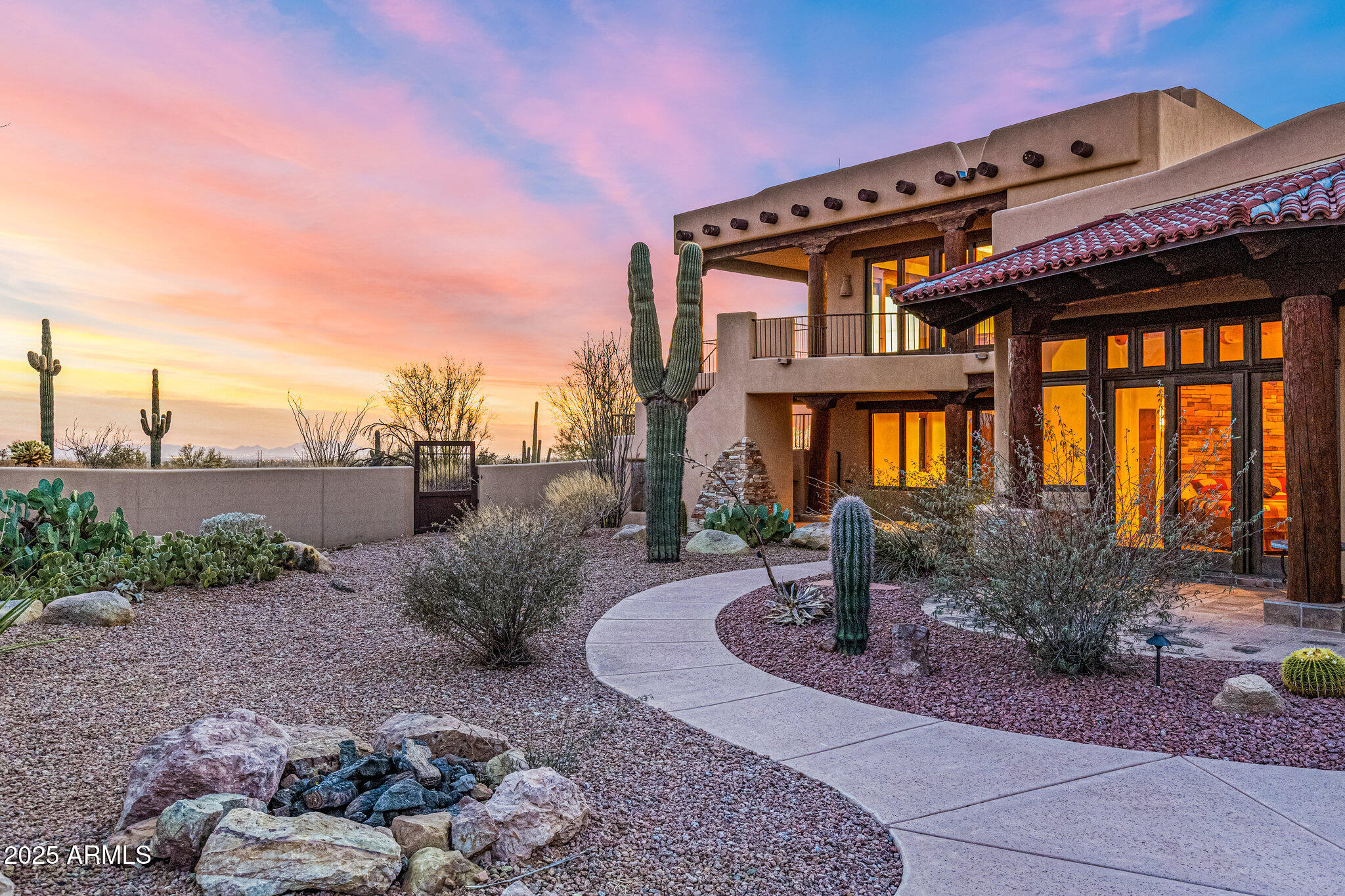 3307 N MOUNTAIN VIEW Road