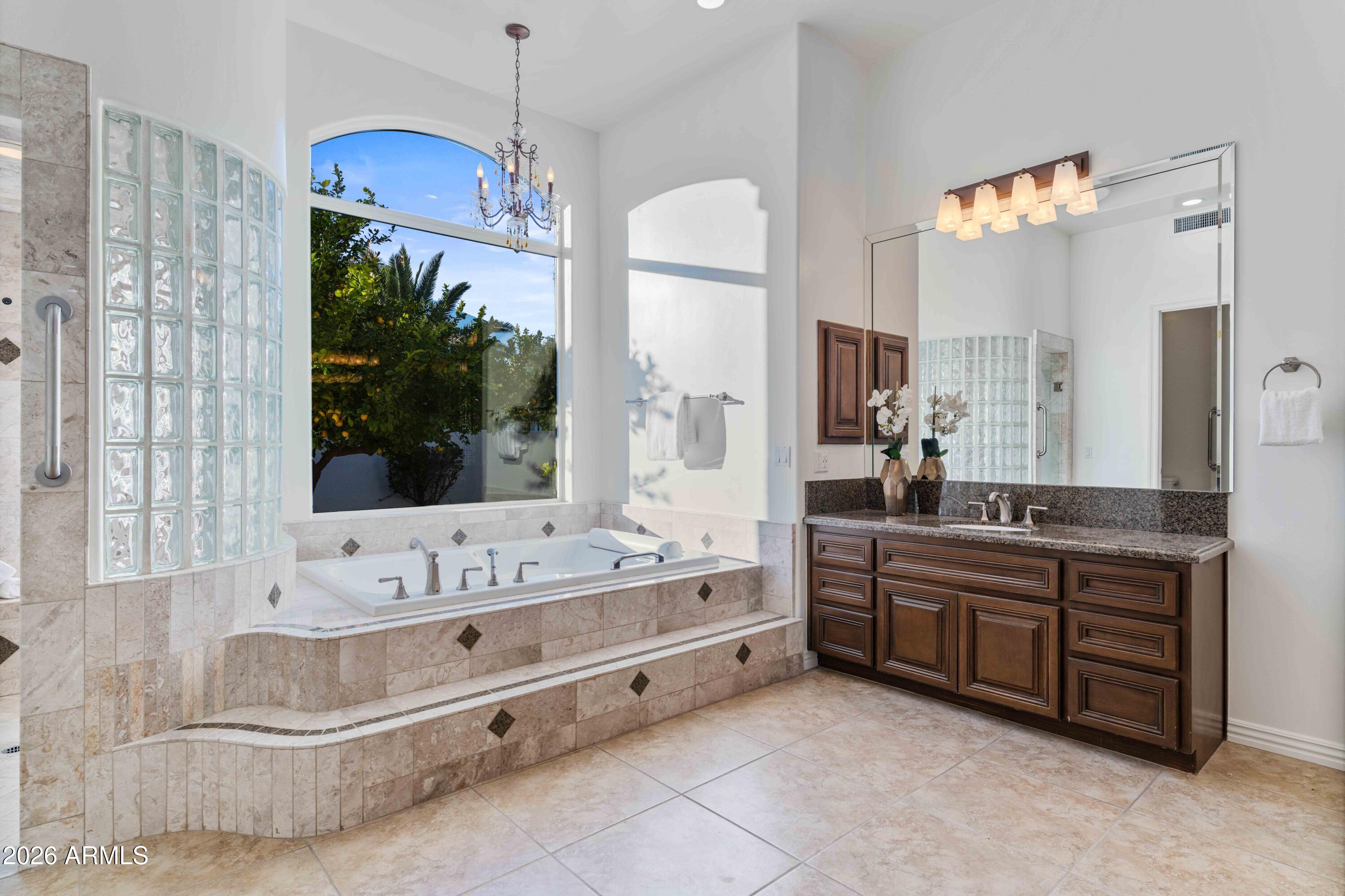 7126 E BLUEBIRD Lane