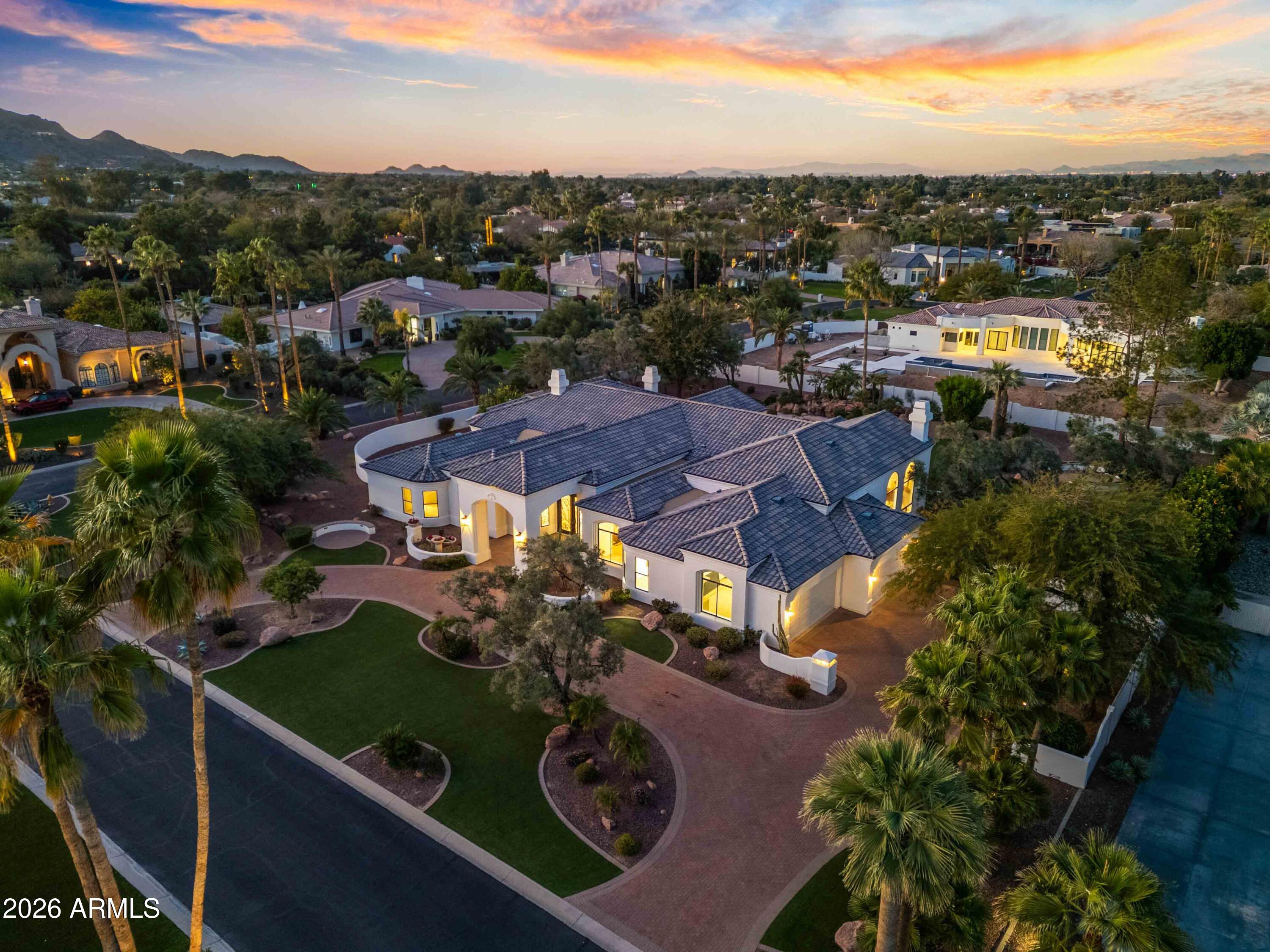 7126 E BLUEBIRD Lane