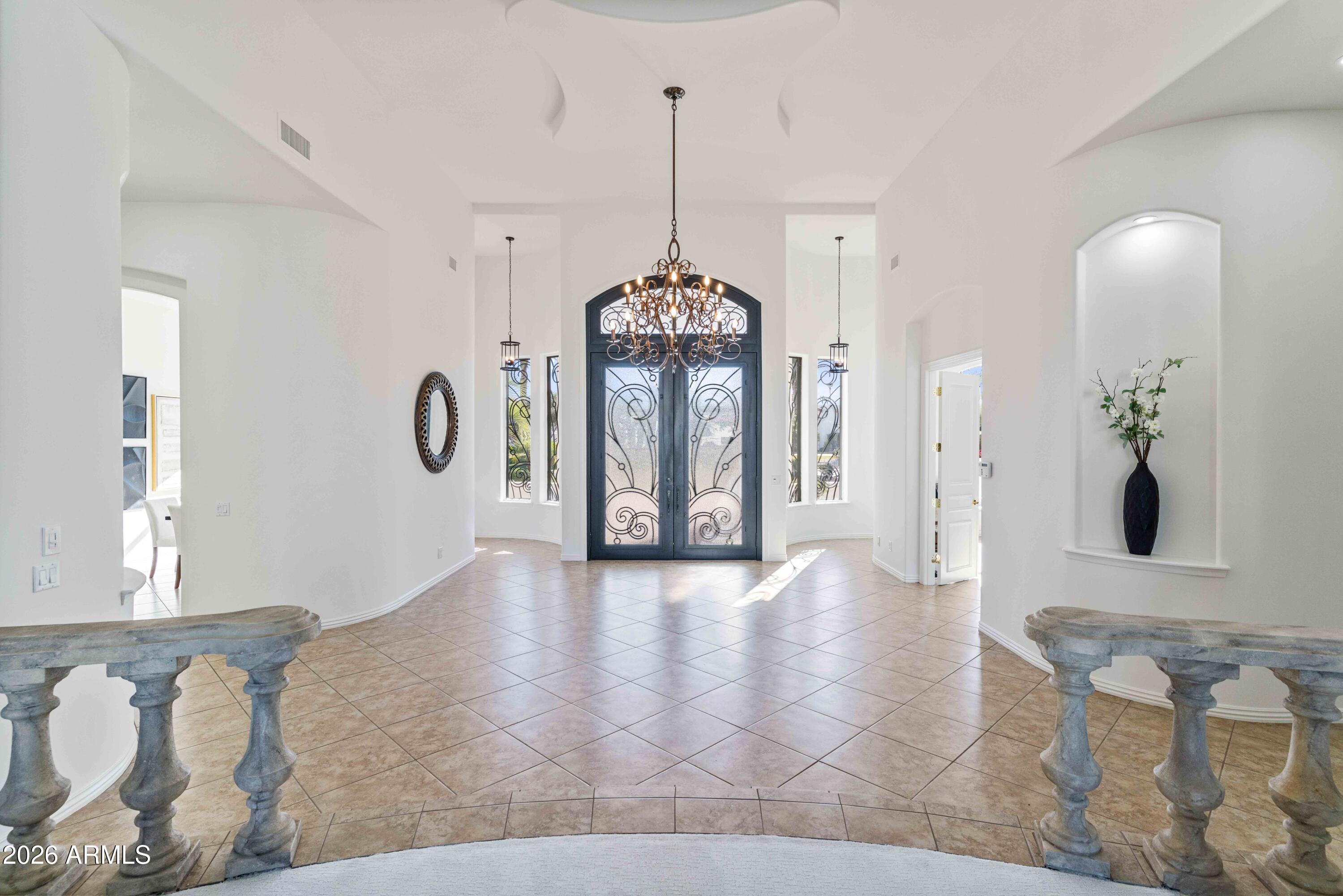 7126 E BLUEBIRD Lane