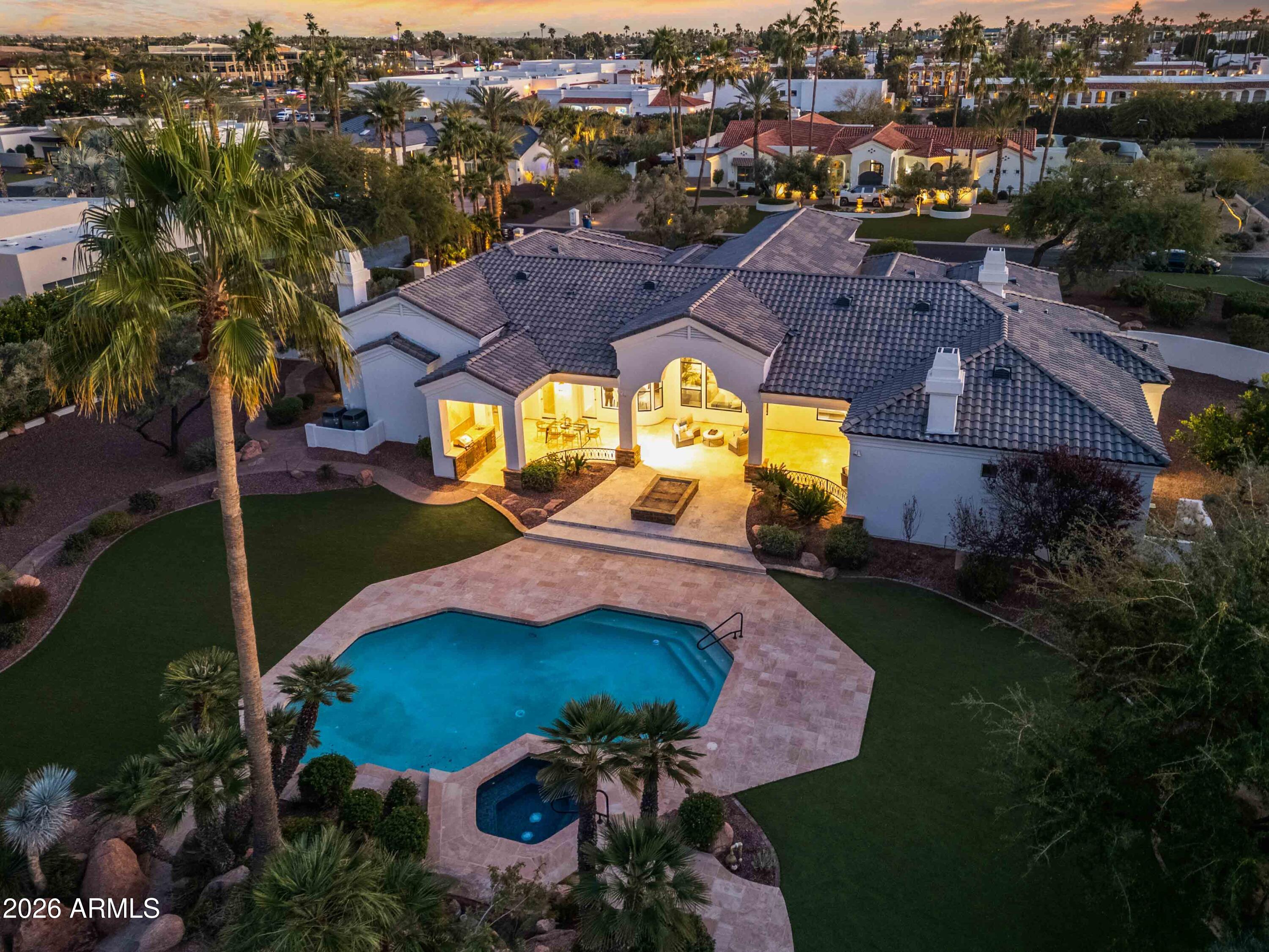 7126 E BLUEBIRD Lane