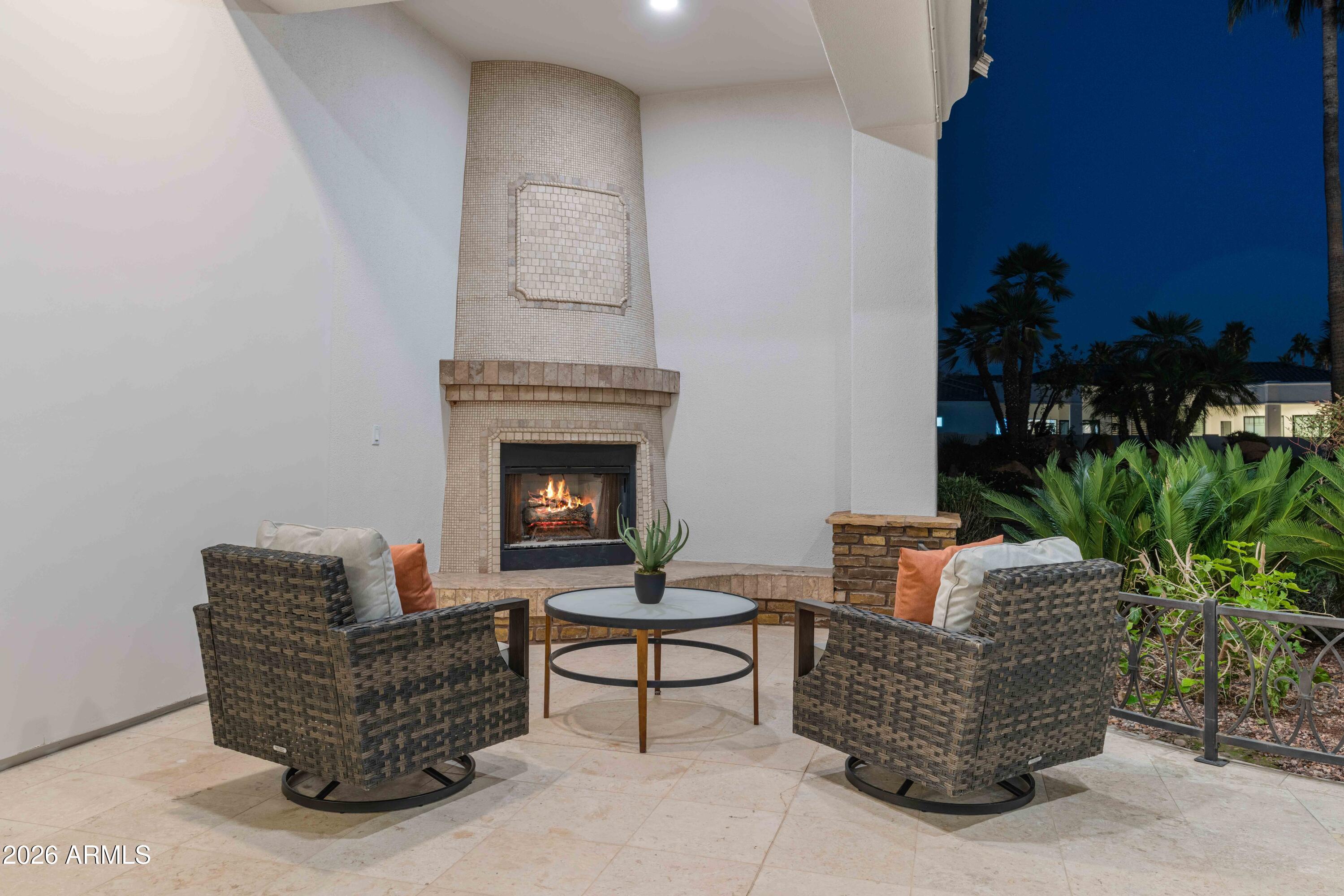 7126 E BLUEBIRD Lane