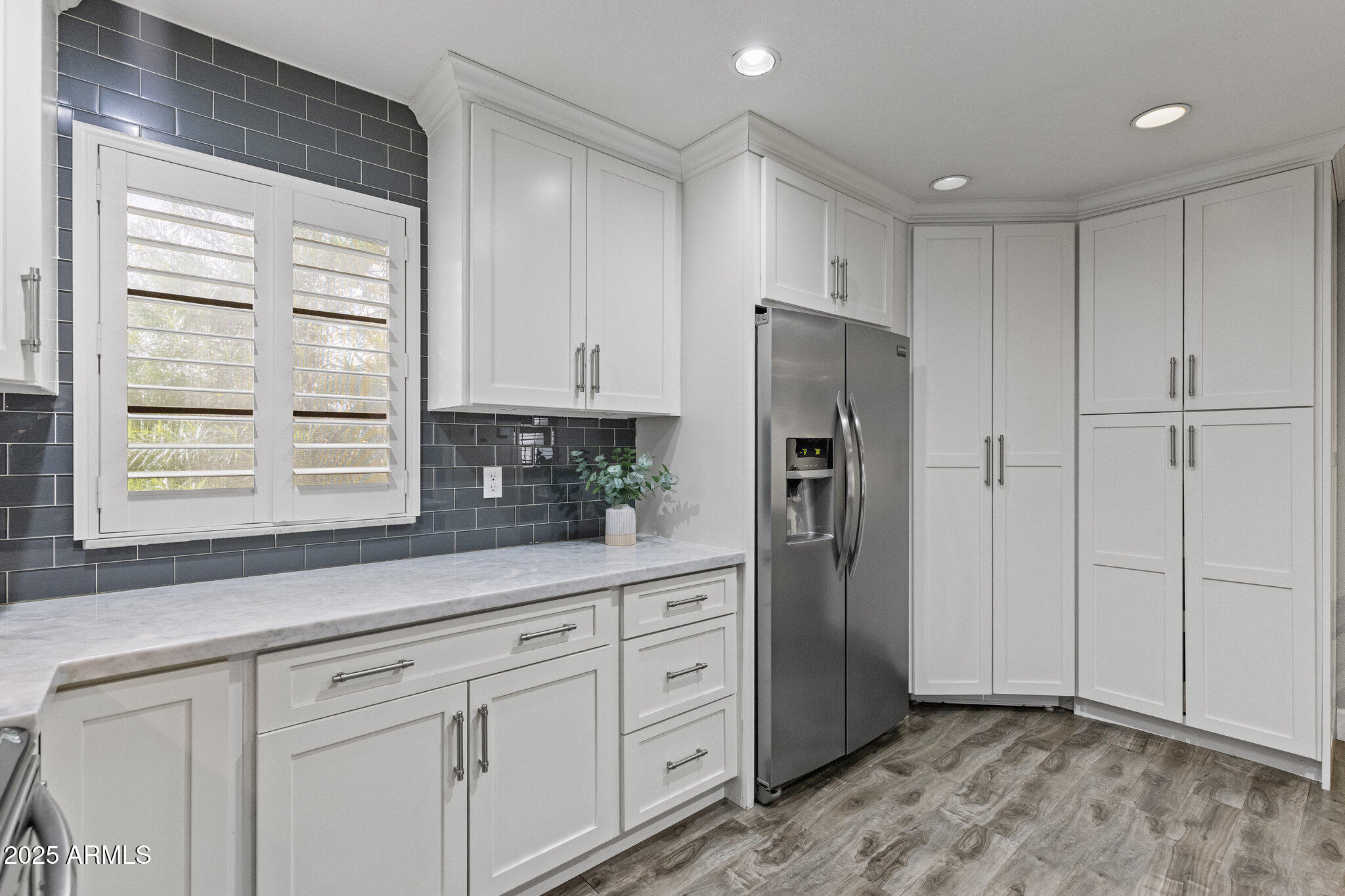 2020 W UNION HILLS Drive 260