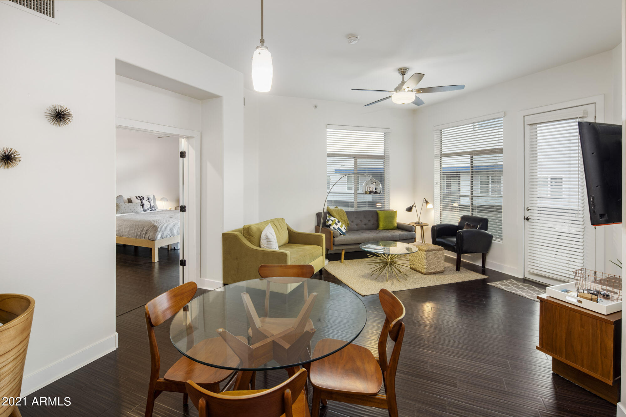 945 E PLAYA DEL NORTE Drive 5022